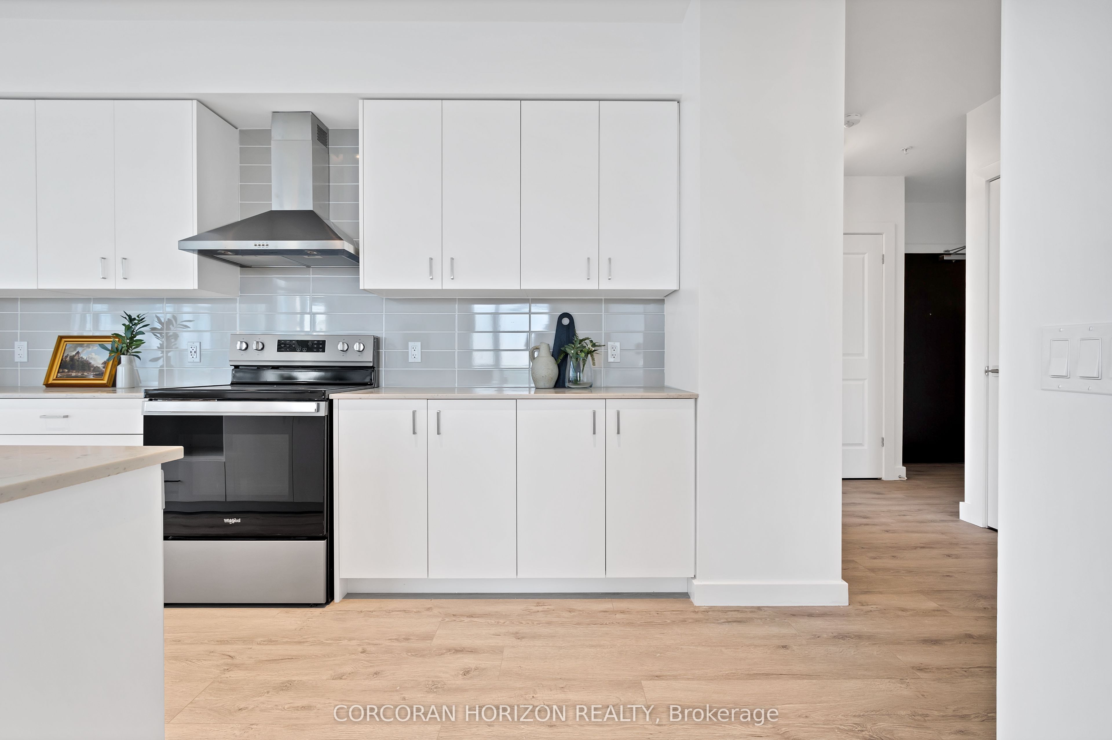 50 Grand Avenue S 1702