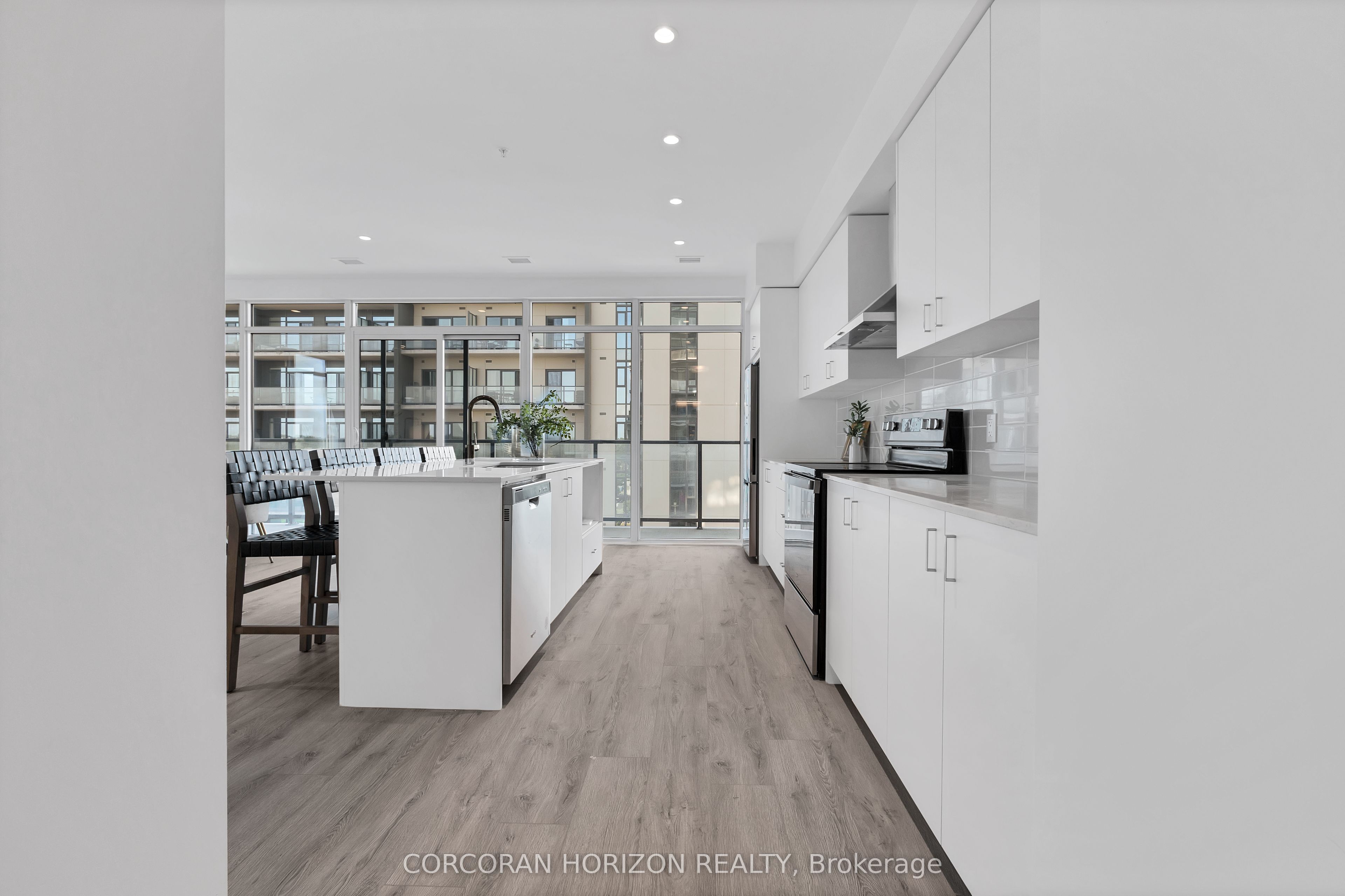 50 Grand Avenue S 1702