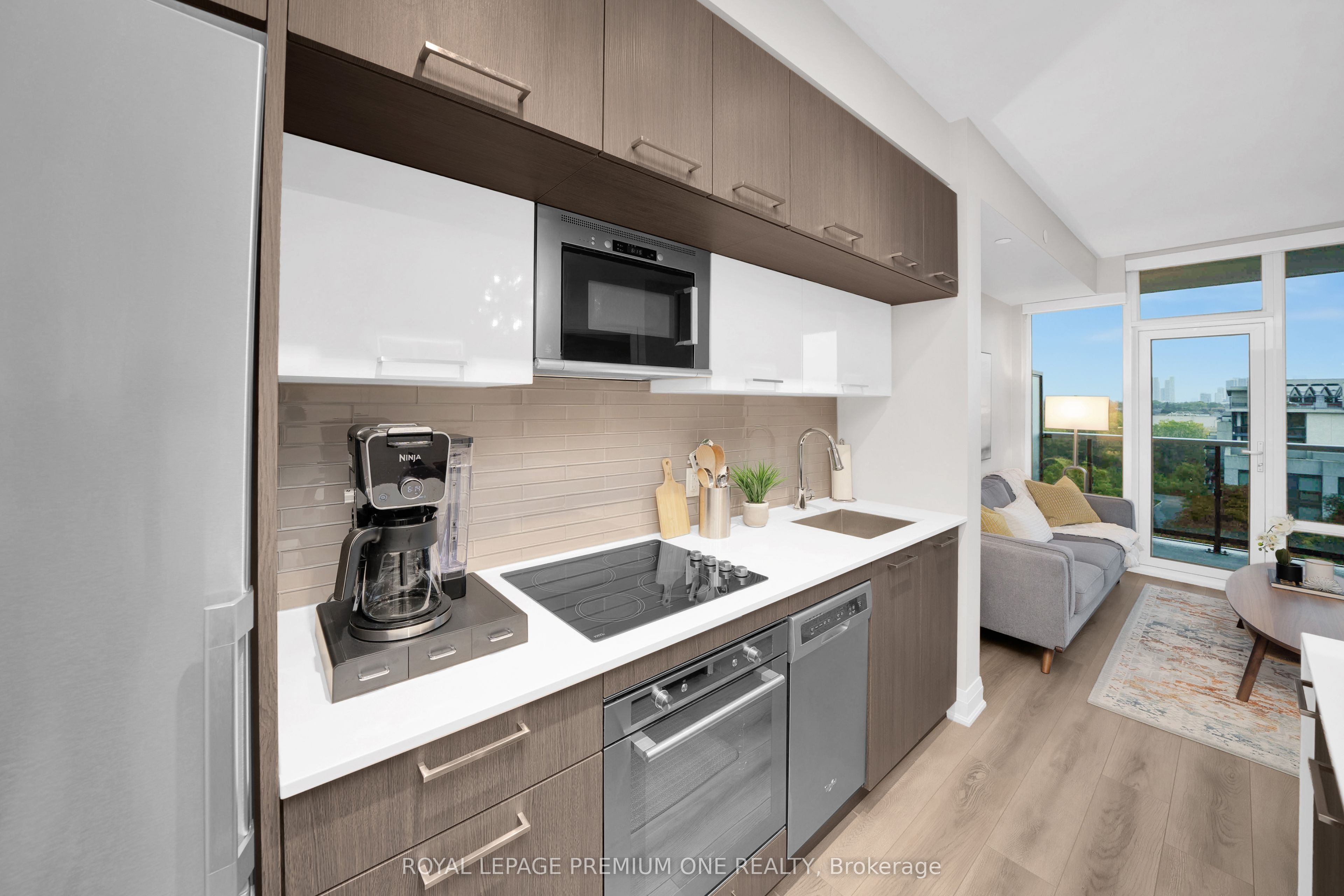 4800 Highway 7 Road 623