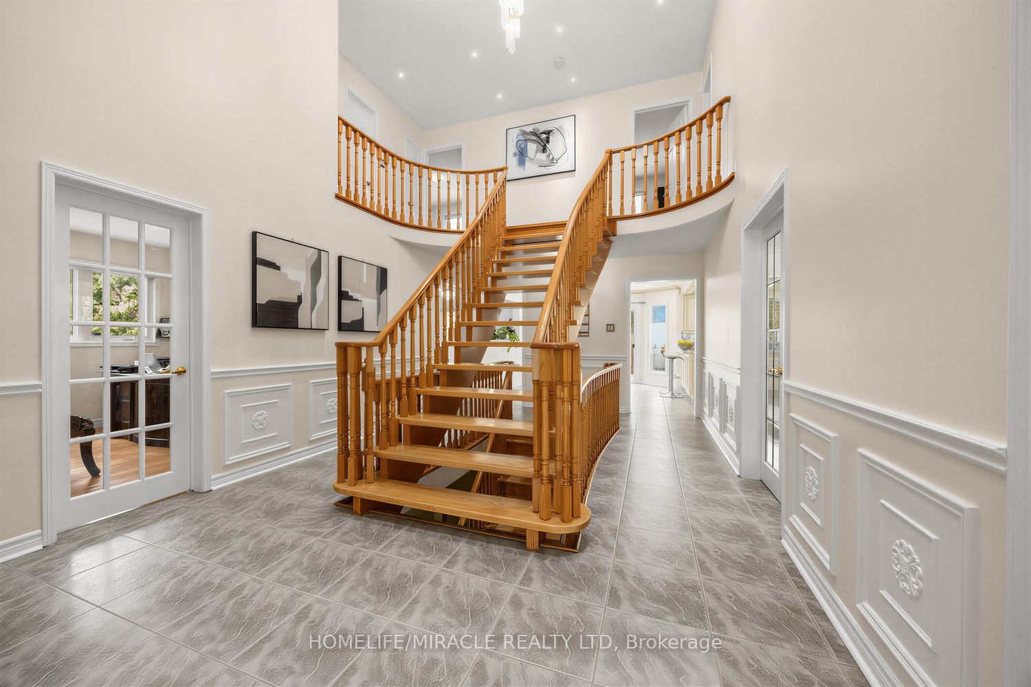 2023 Jacamar Court