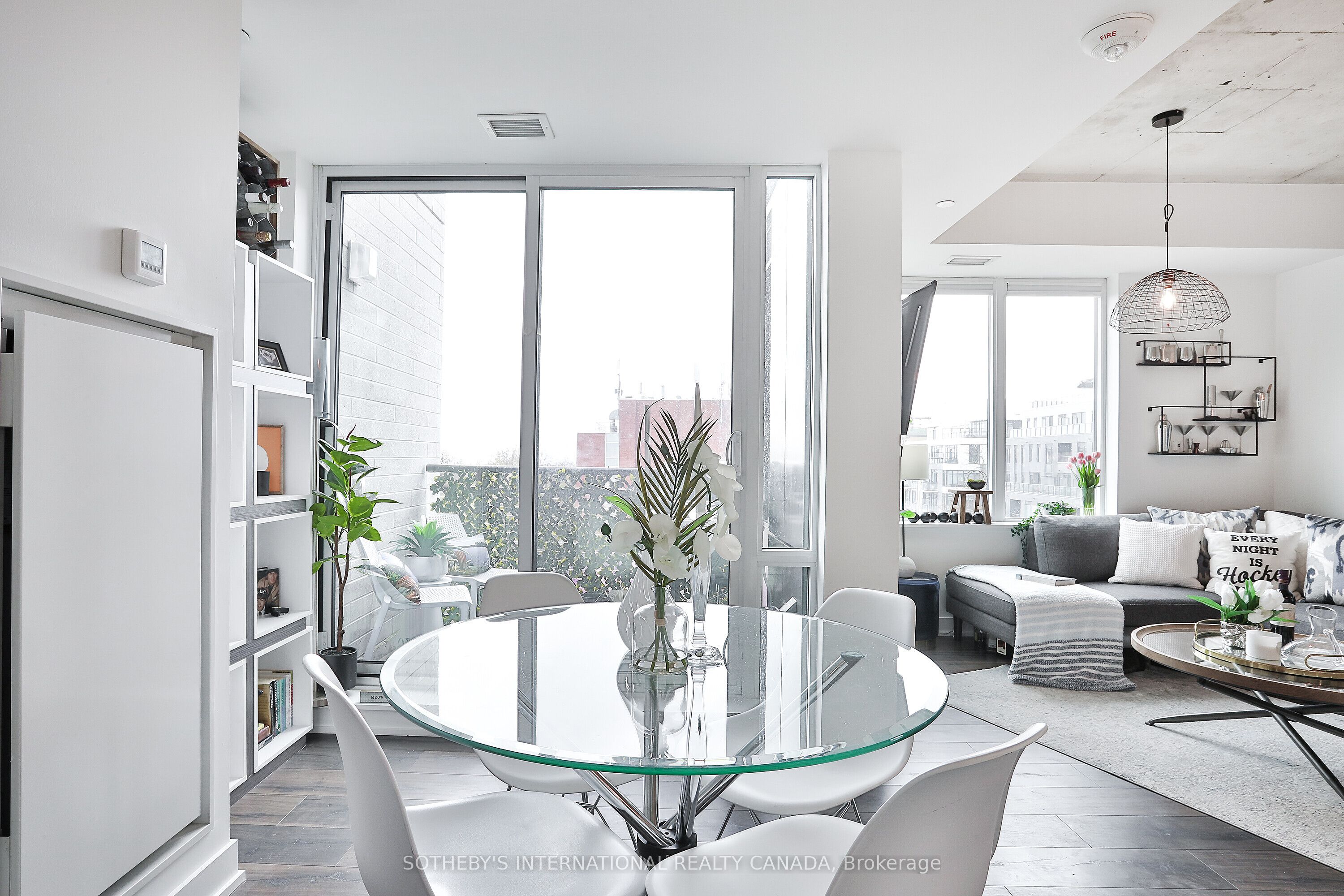 665 Kingston Road 503