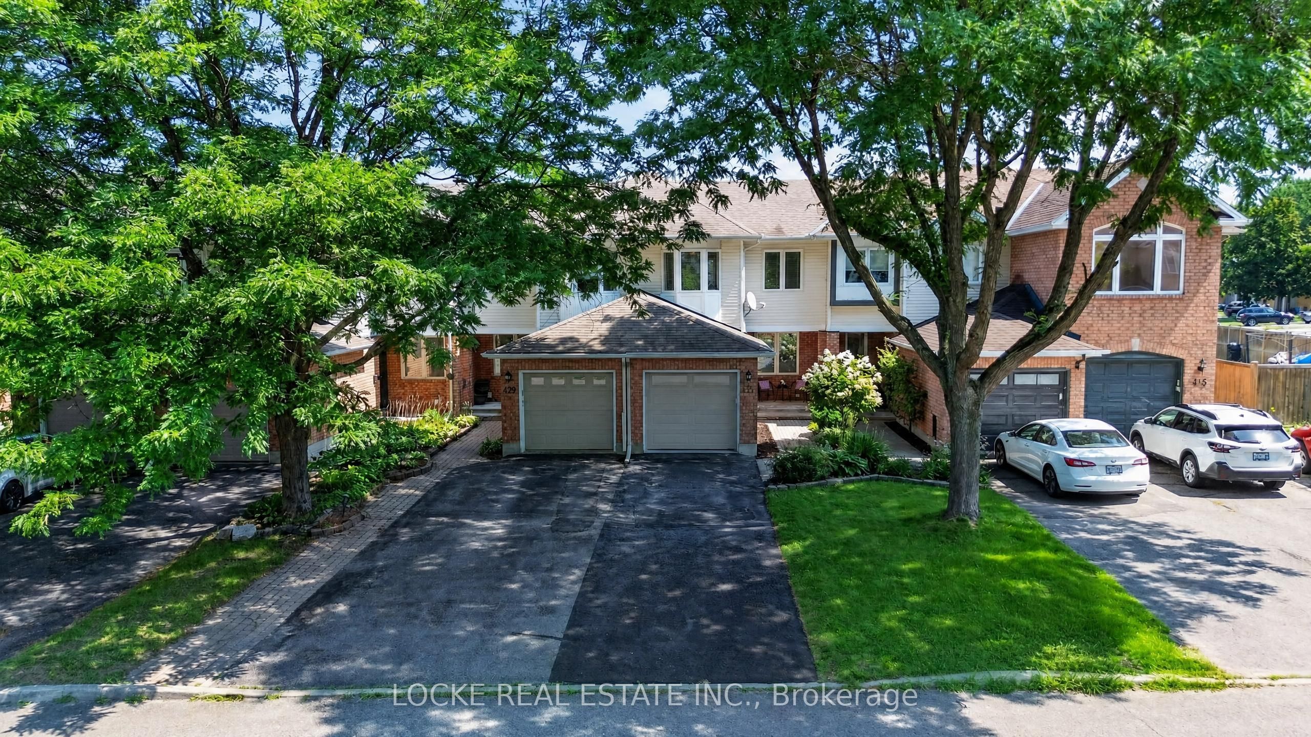 431 Lawler Crescent