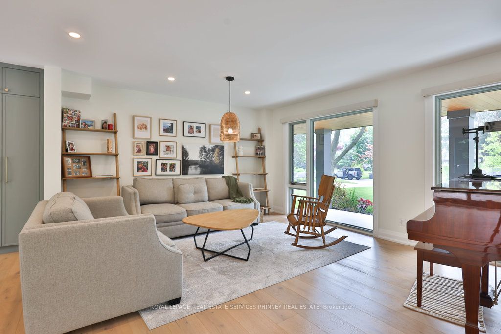 1355 GATEHOUSE Drive