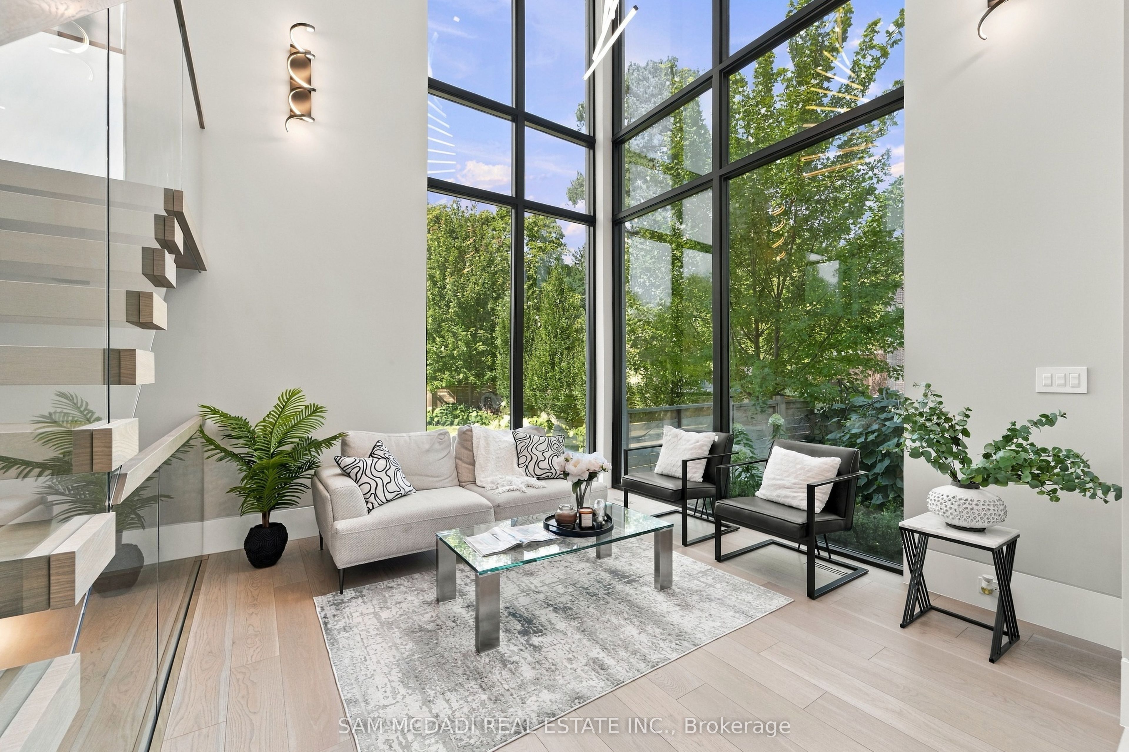 112 Elton Park Road