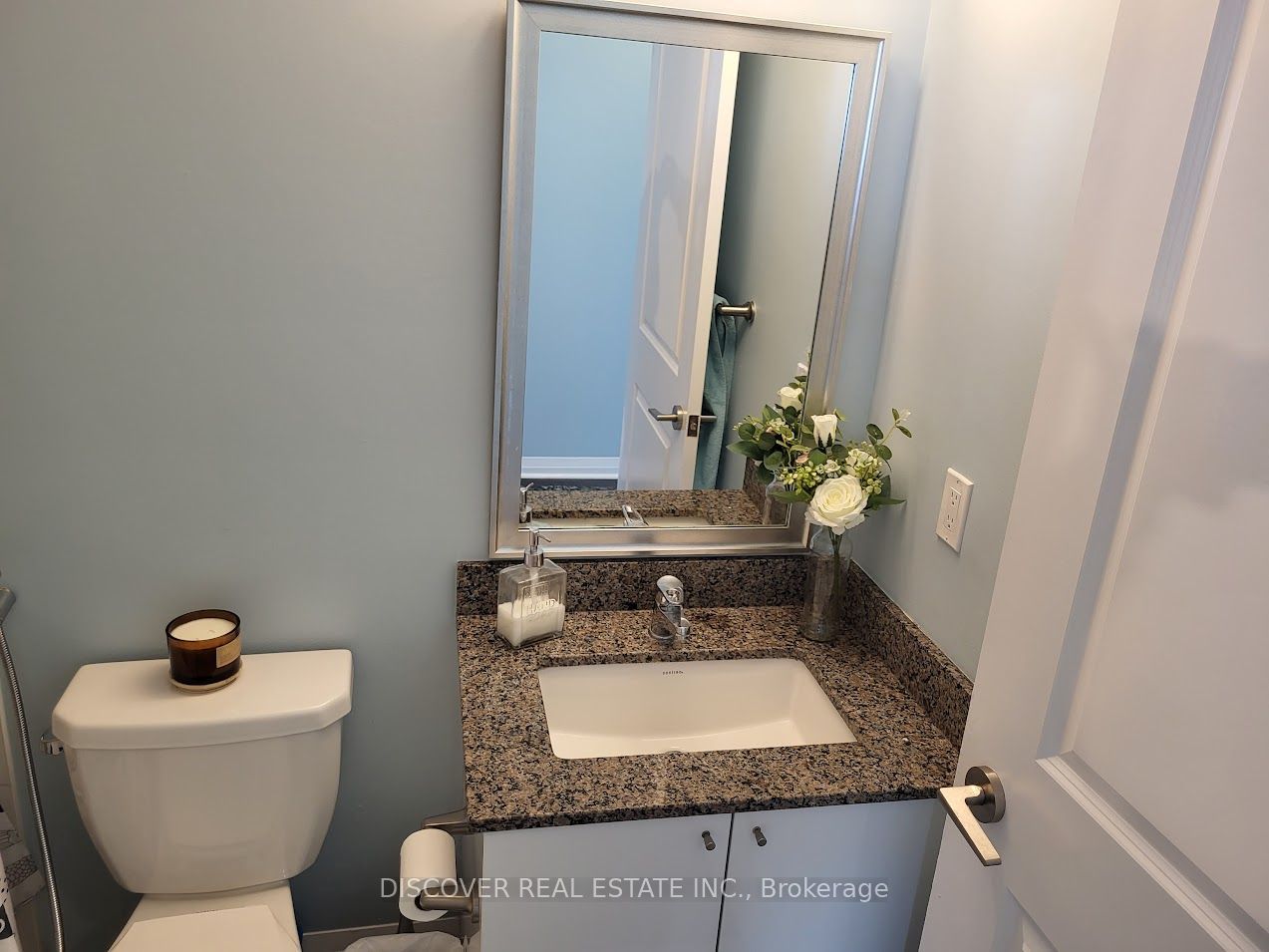 55 Eglinton Avenue W 2402