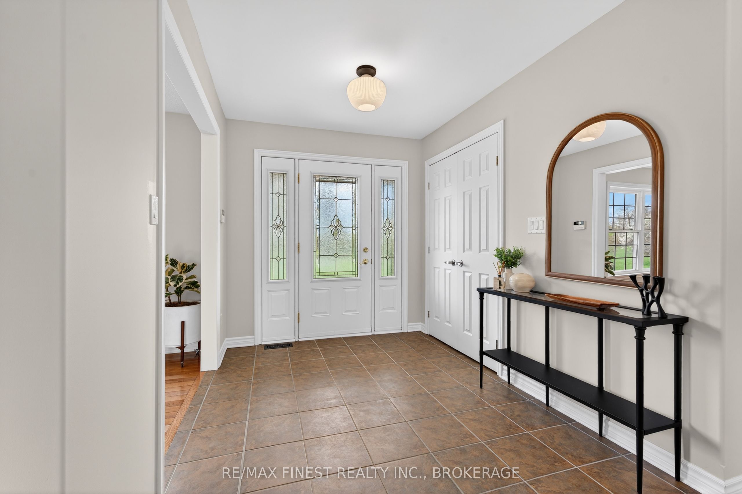 2548 Sands Road
