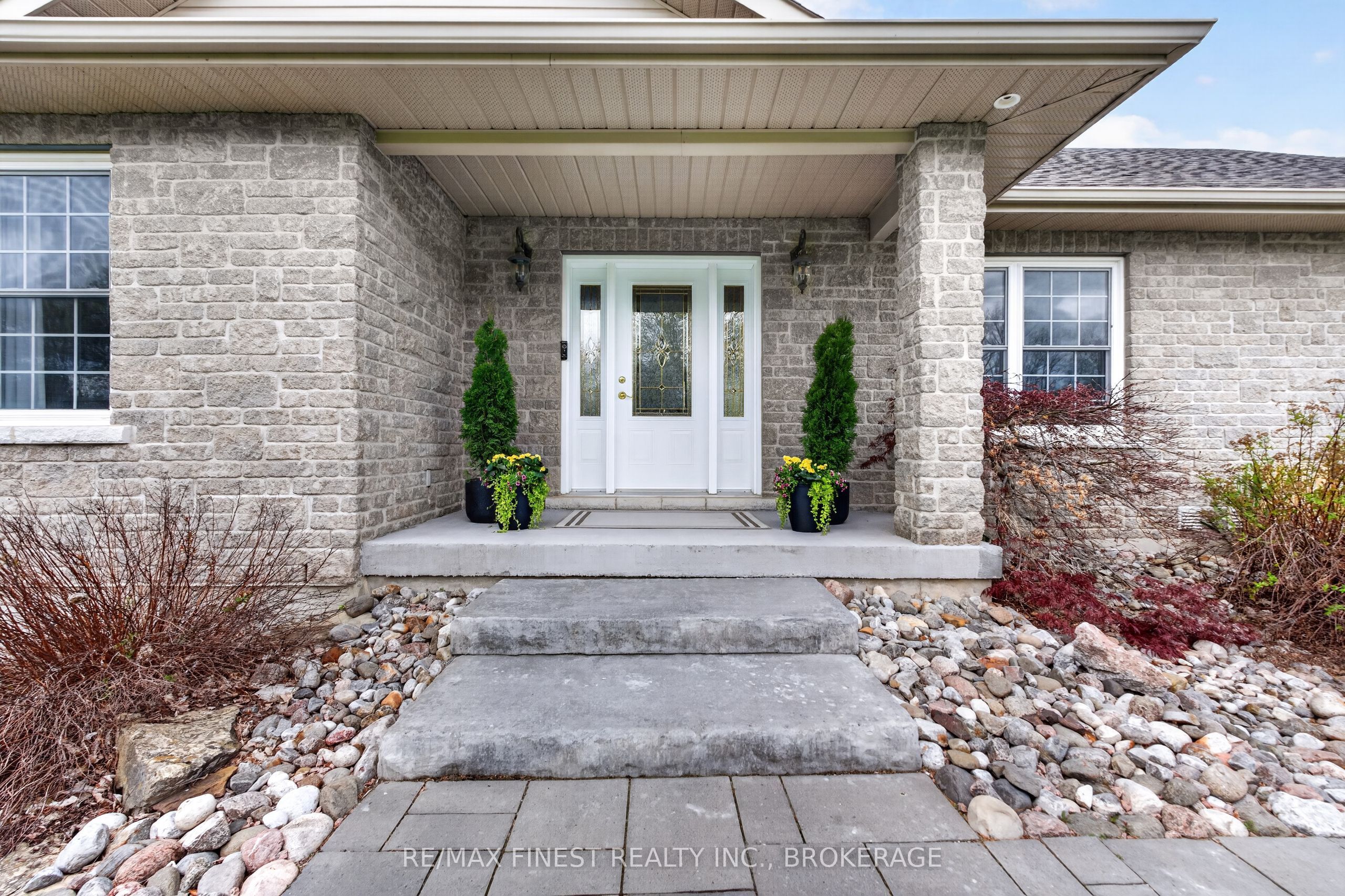 2548 Sands Road