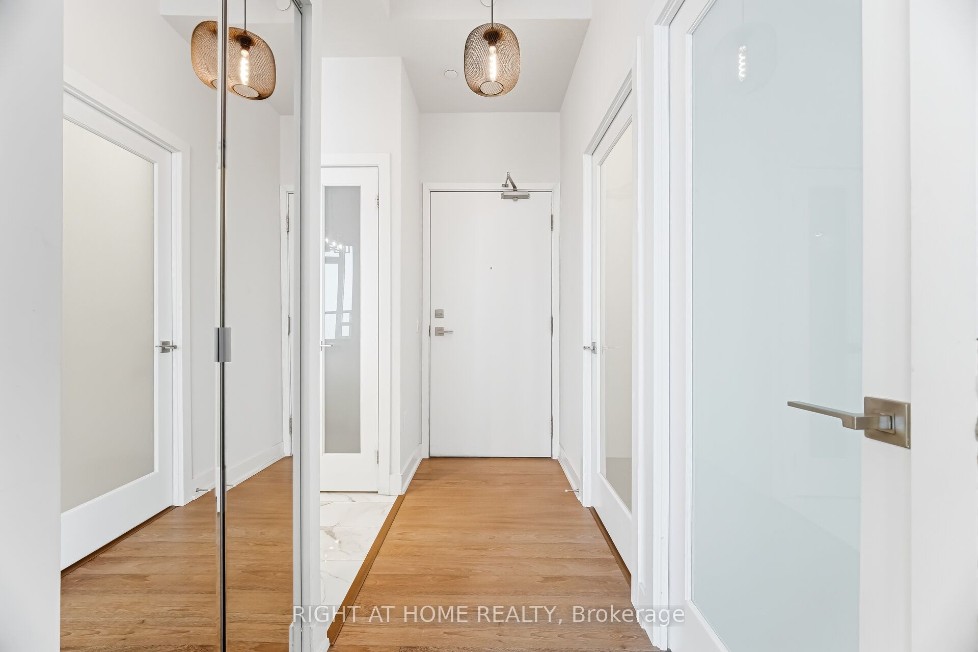 4085 Parkside Village Drive Lph5