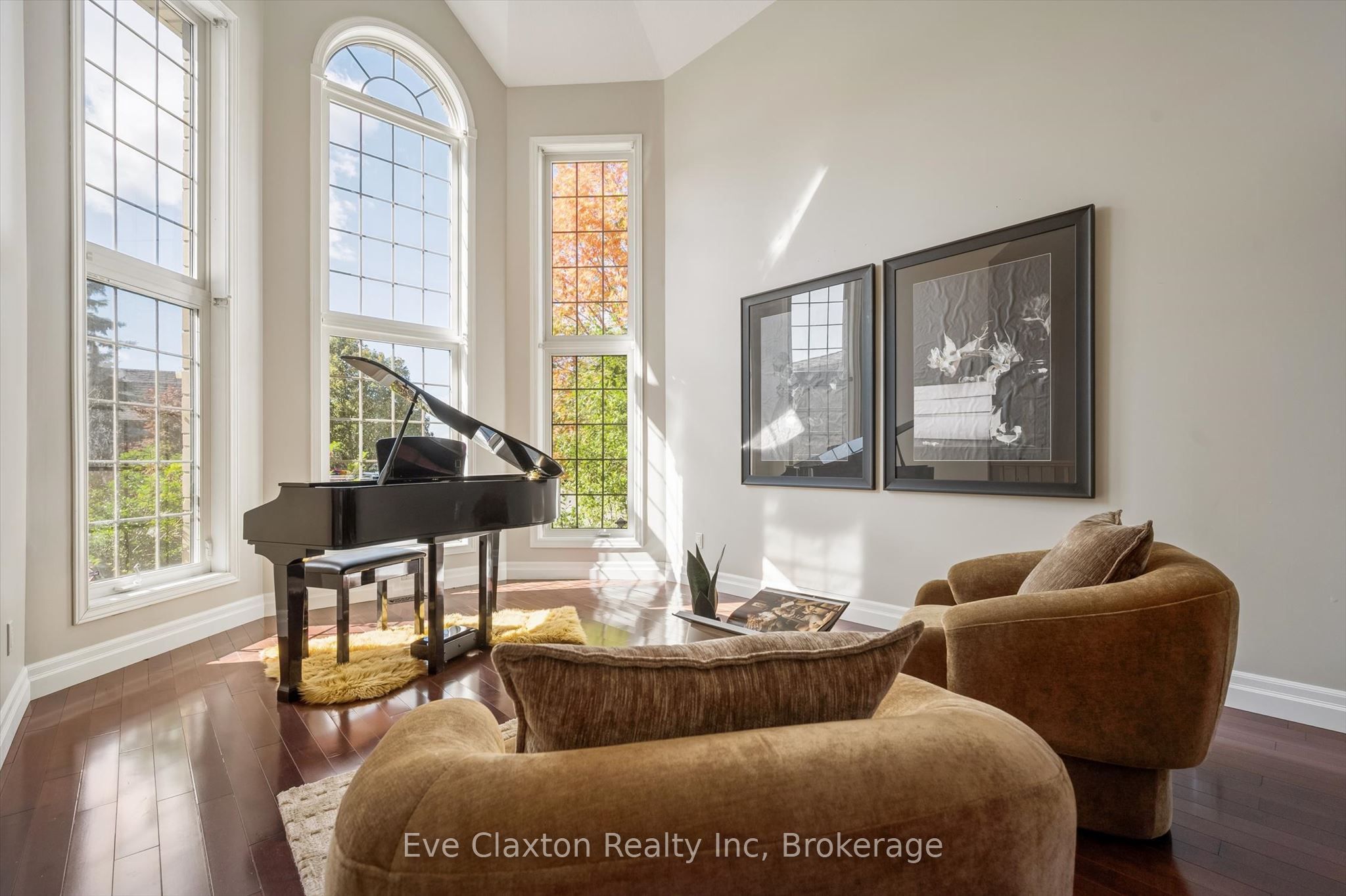 25 AMALIA Crescent