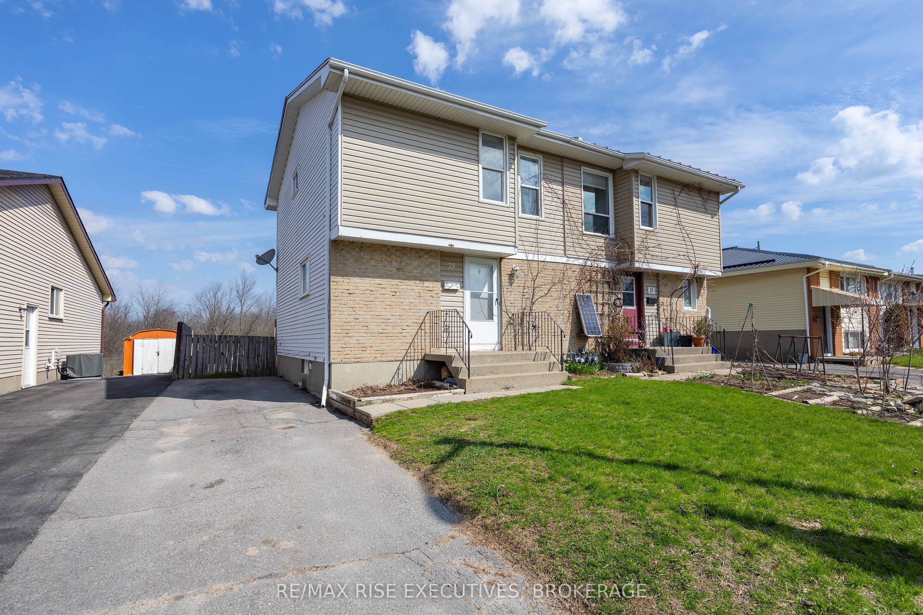75 Wycliffe Crescent