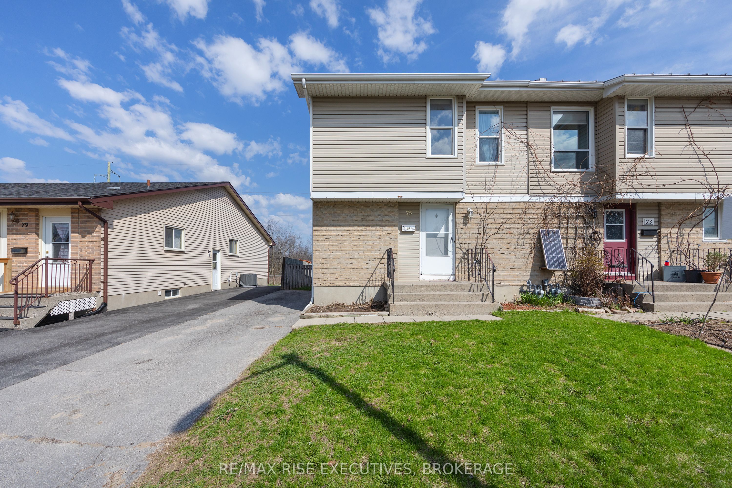 75 Wycliffe Crescent