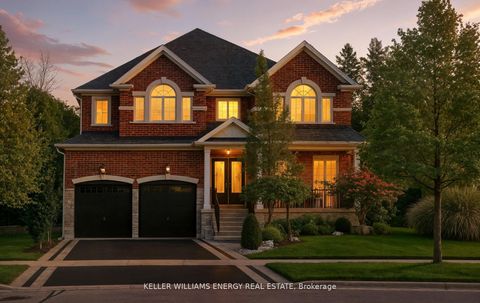 28 Coach Crescent Whitby ON L1R 0K8