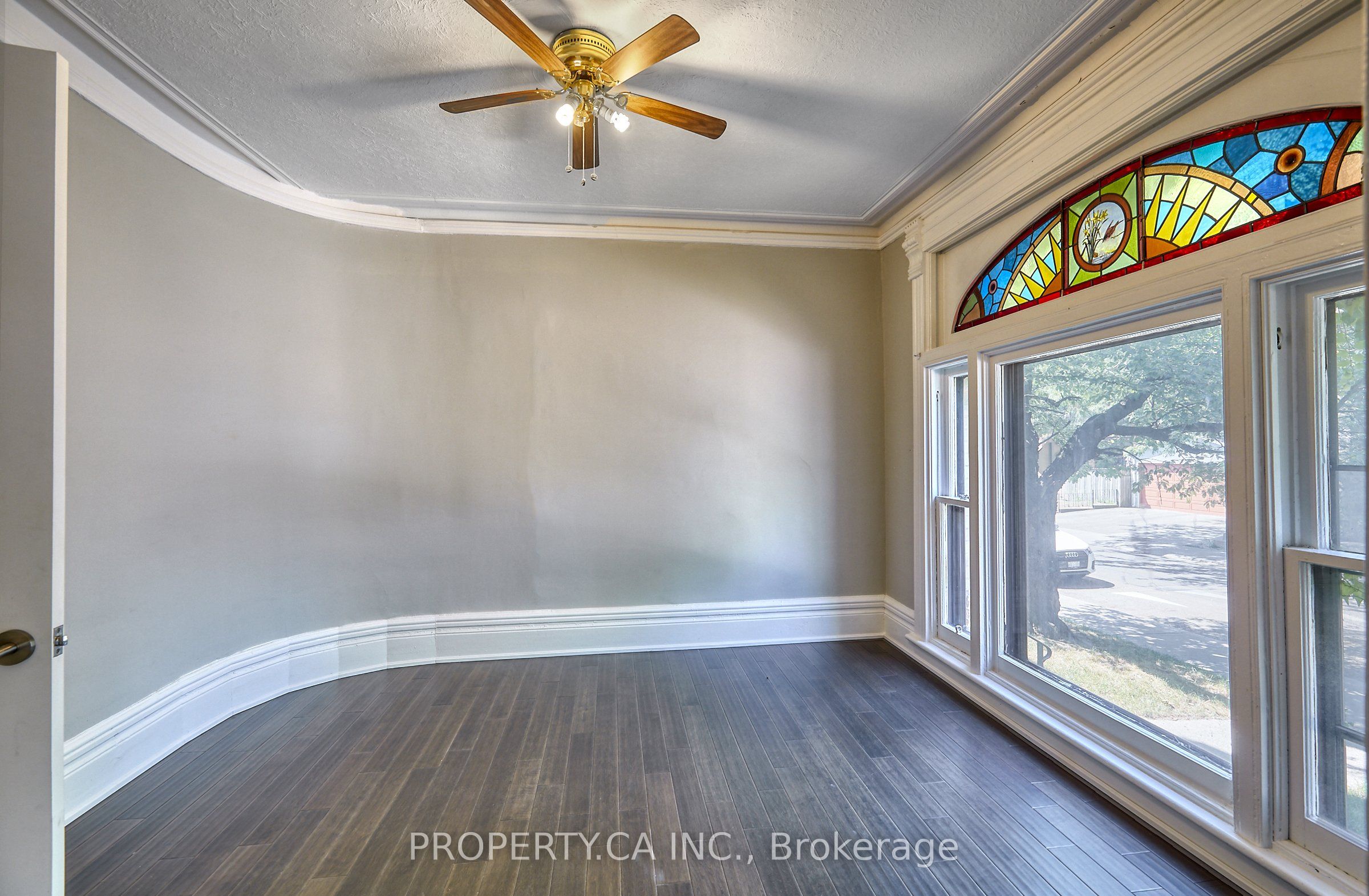 345 Gladstone Avenue