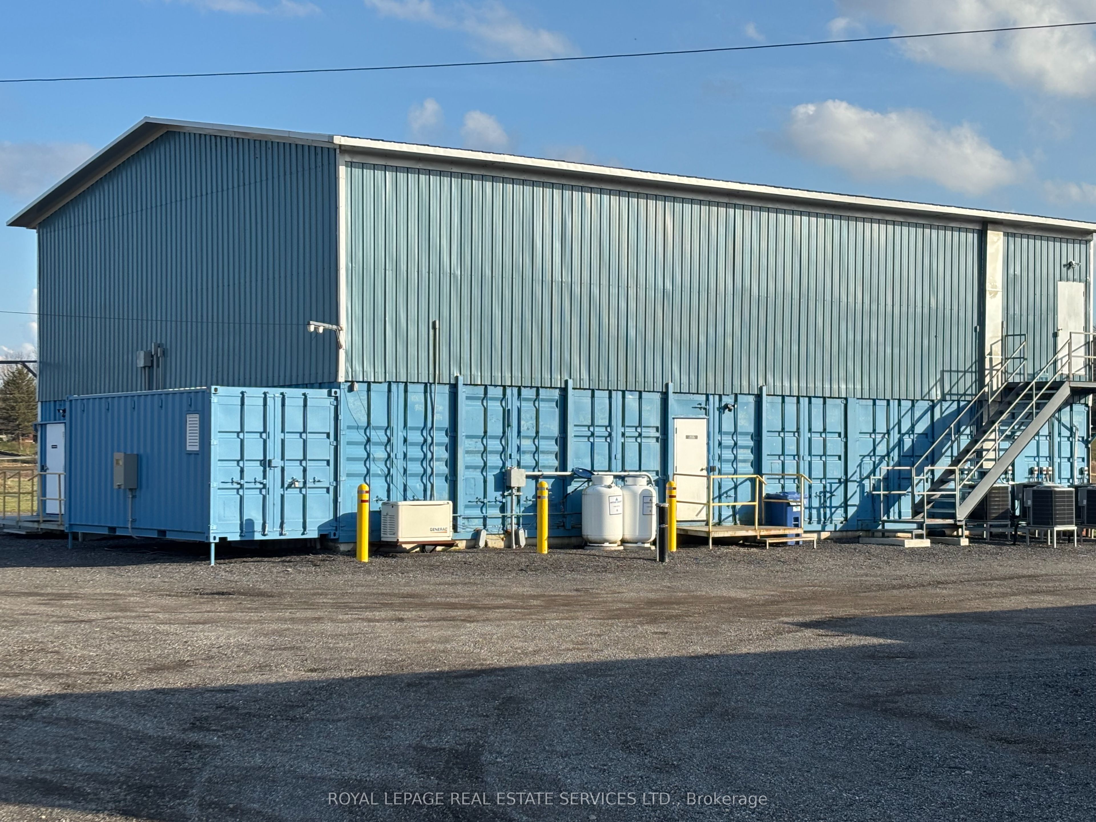 353 Conc. Road 8 Concession