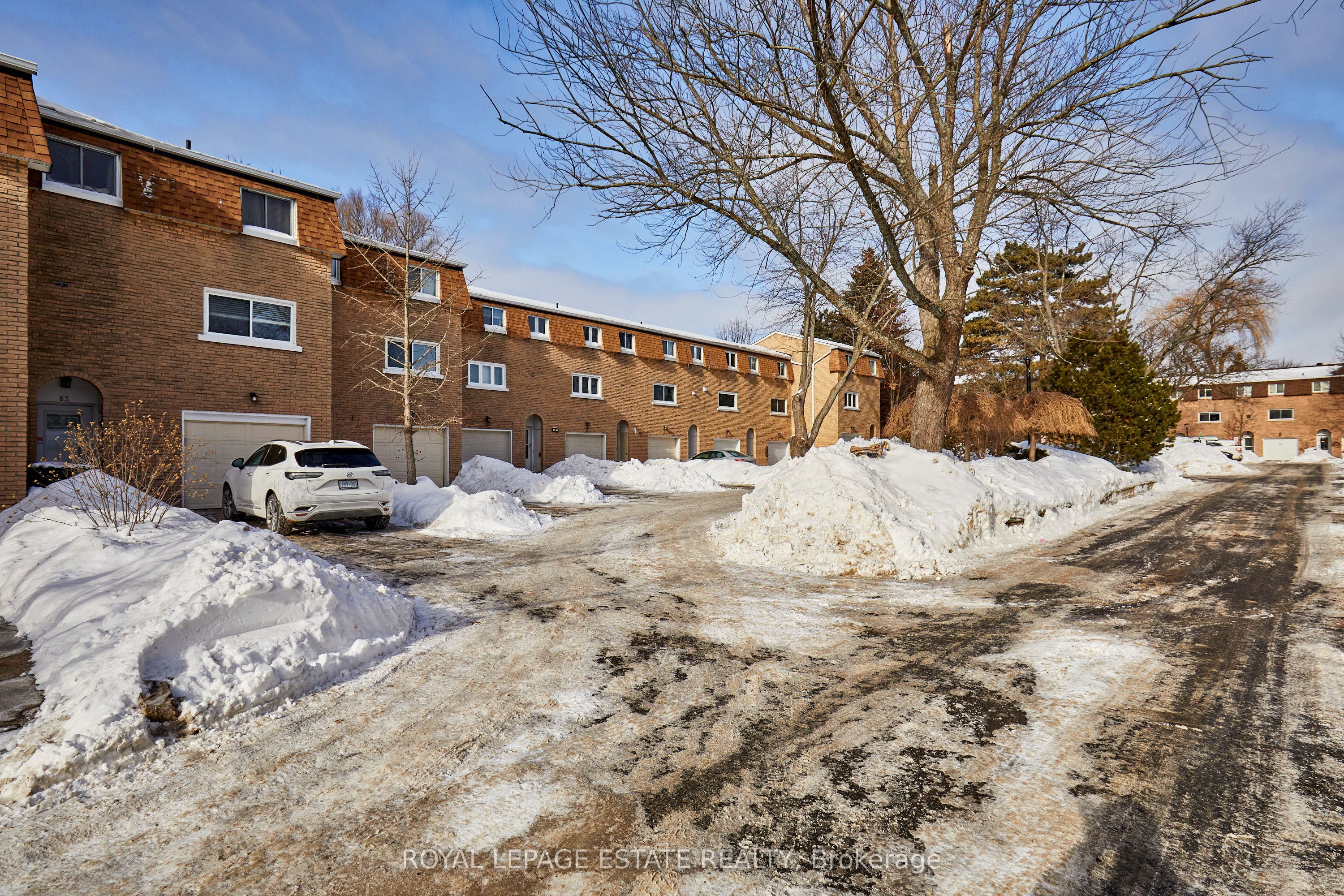 121 Centennial Road 86