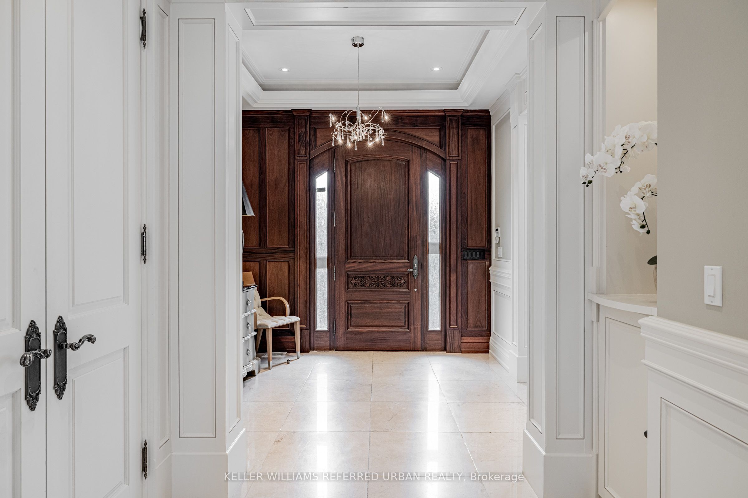 60 Hawksbury Drive