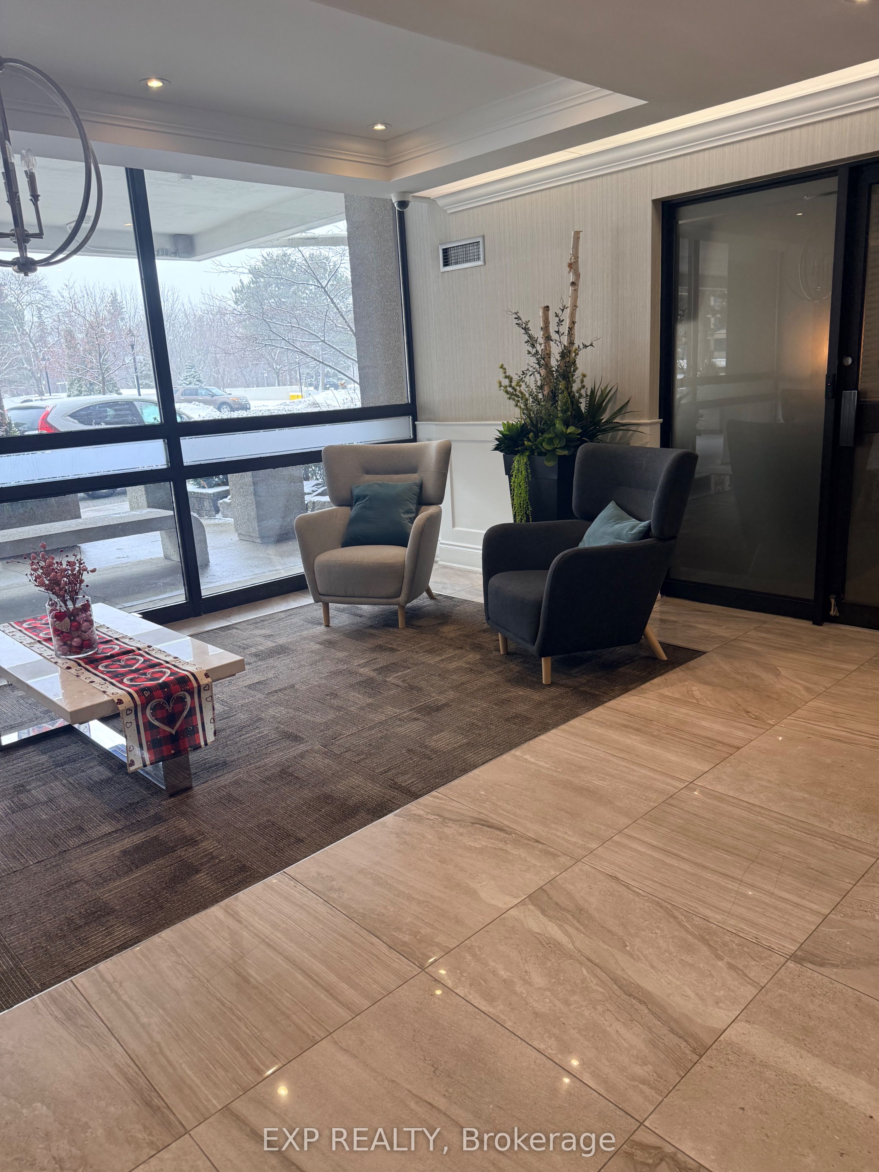 475 The West Mall N/A 608