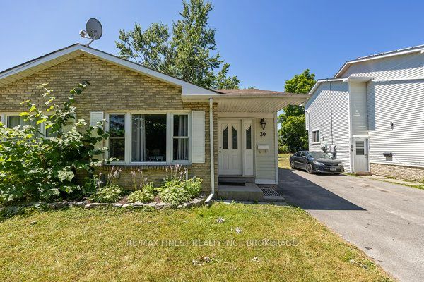 30 Woodstone Crescent