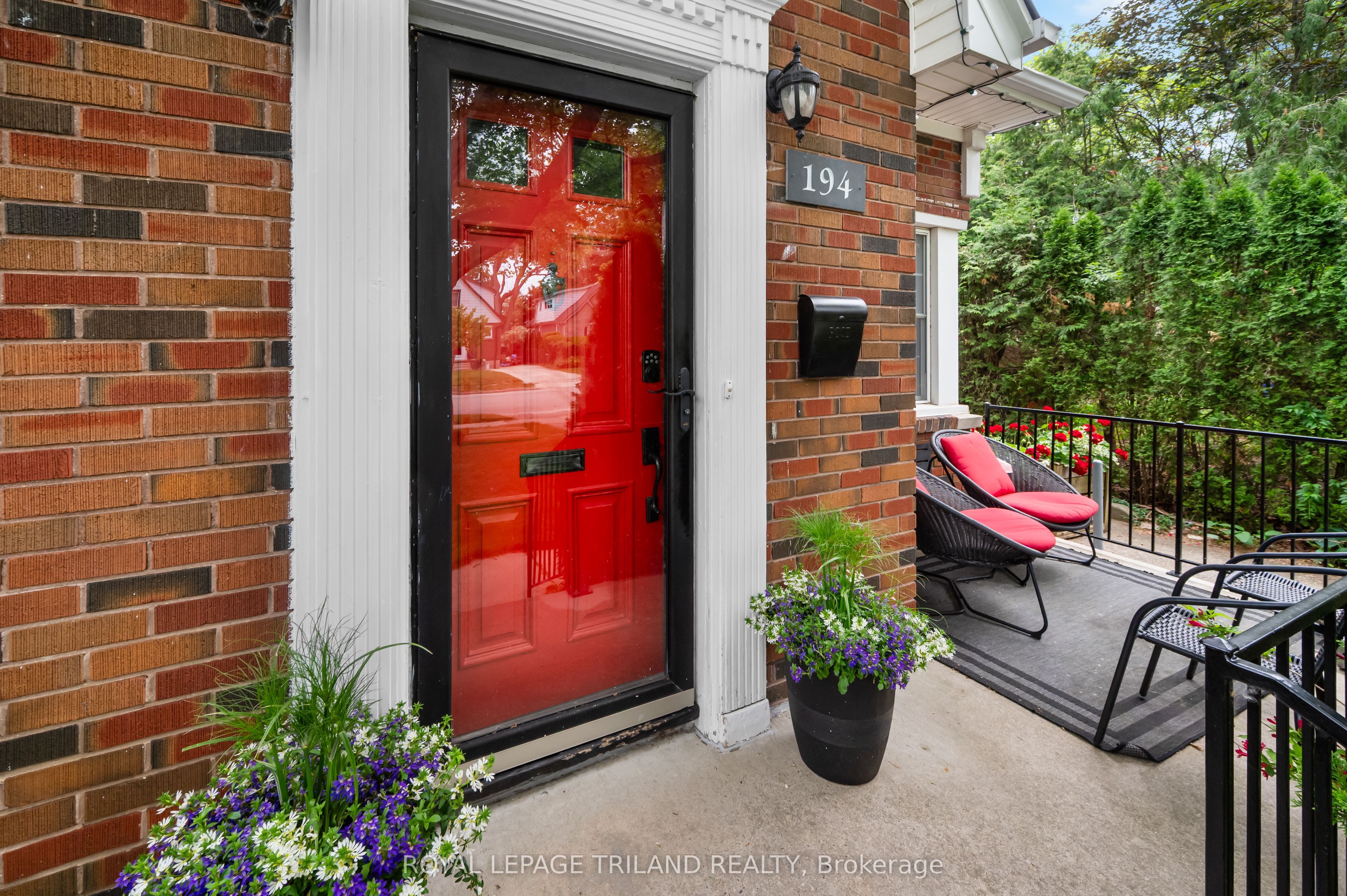 194 Belgrave Avenue