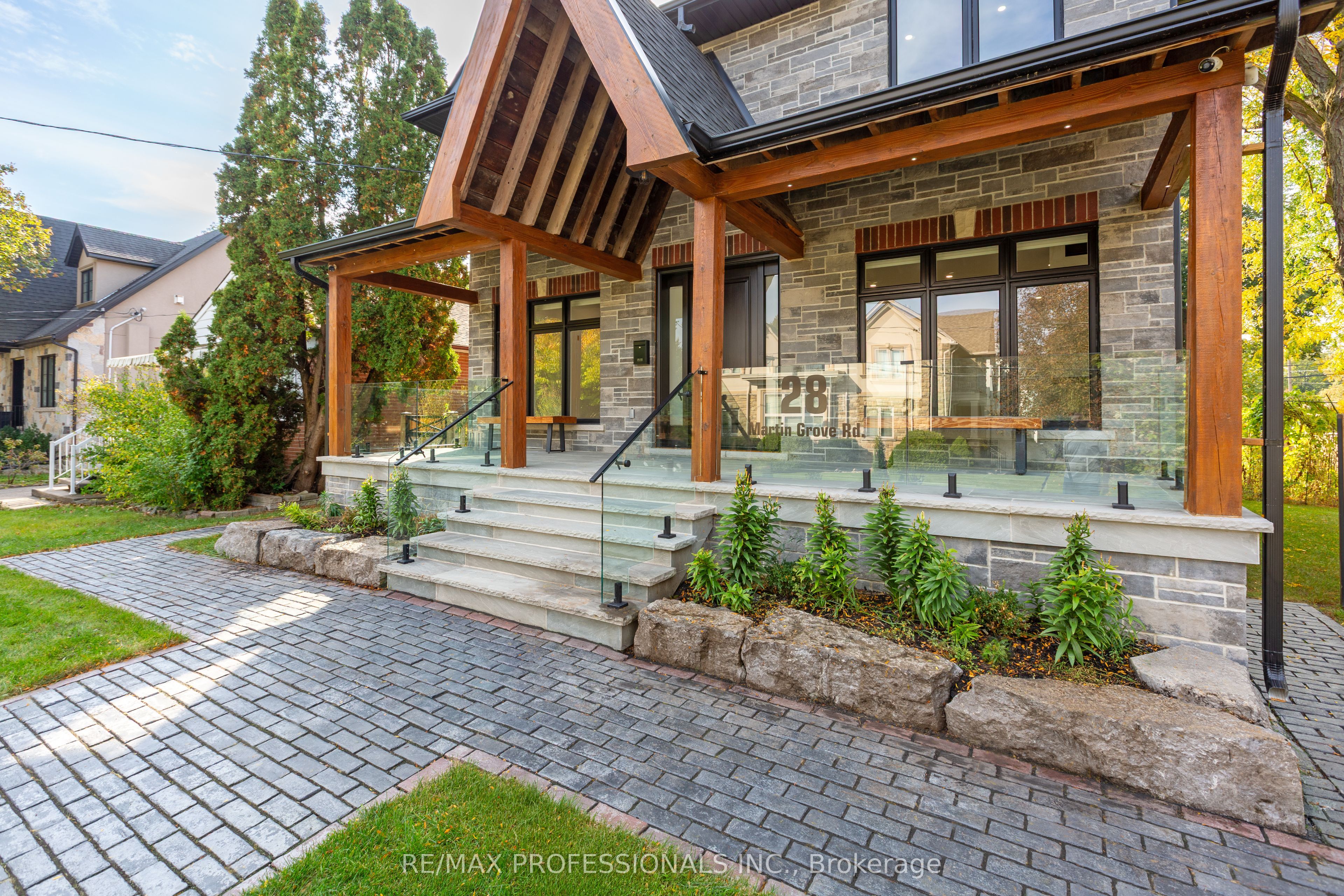 28 Martin Grove Road