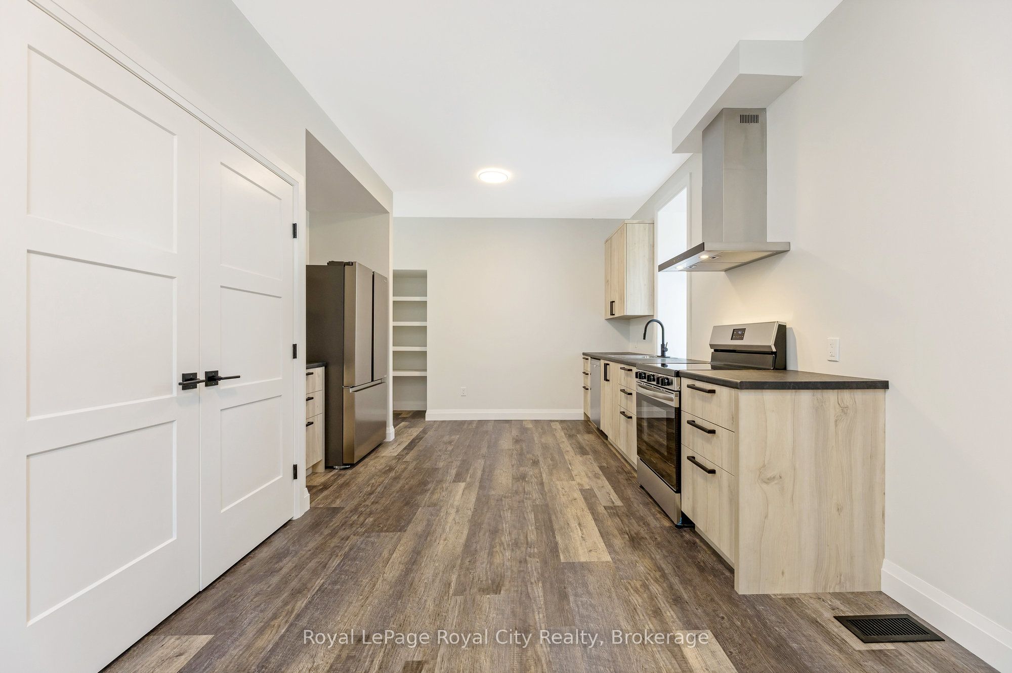 33 Islington Avenue