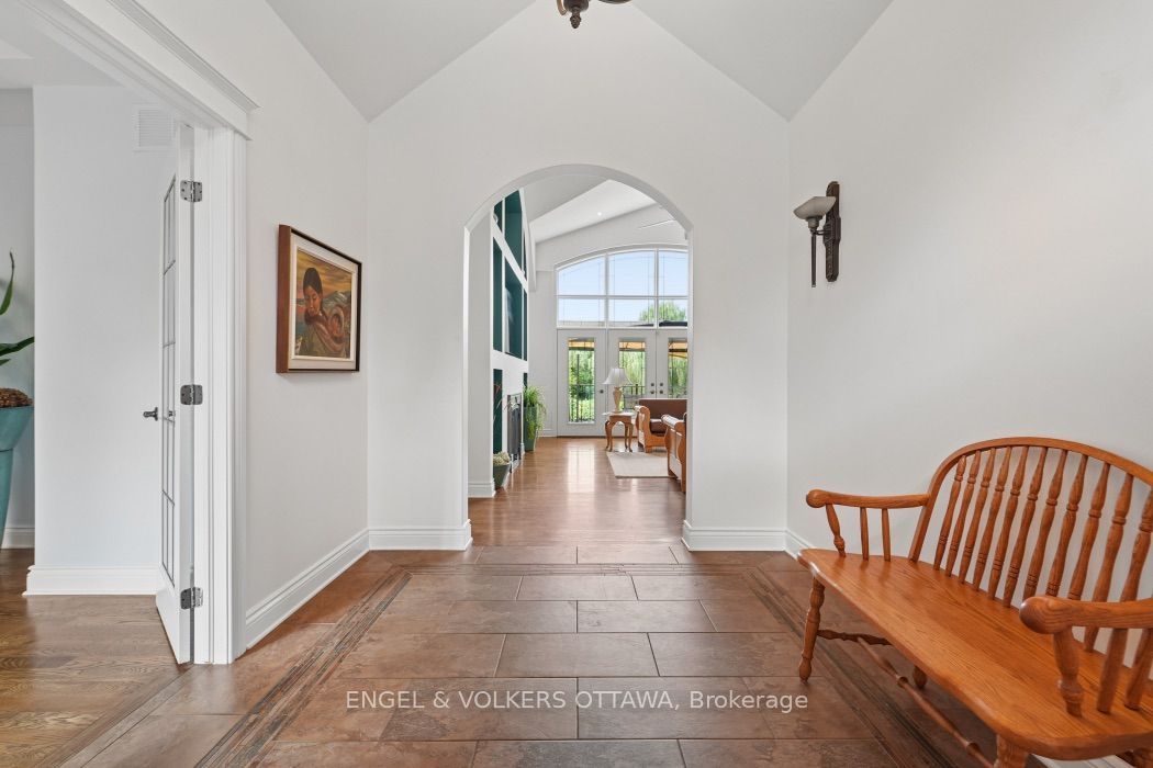 6043 Knights Drive