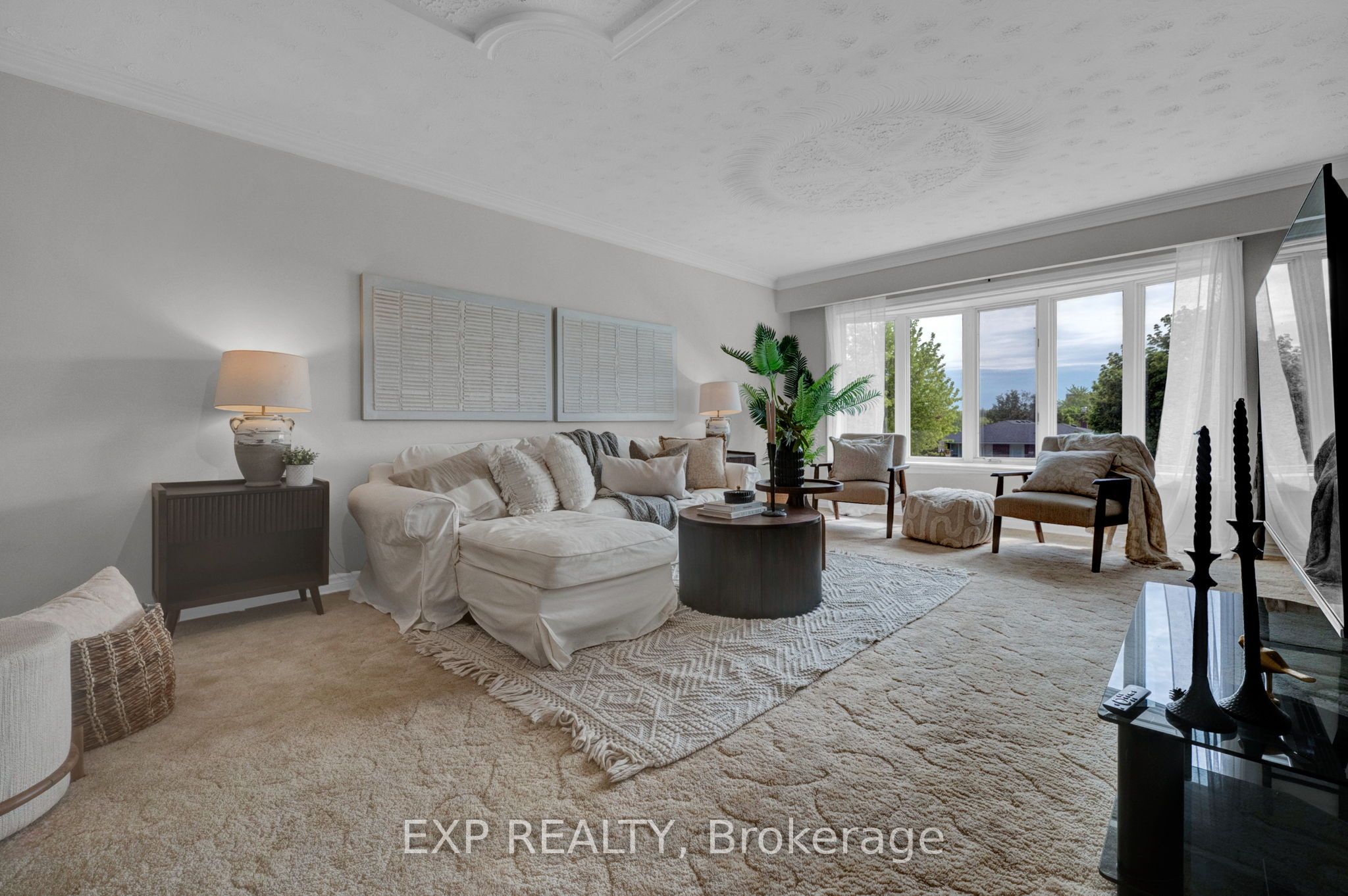 270 Fairlawn Court