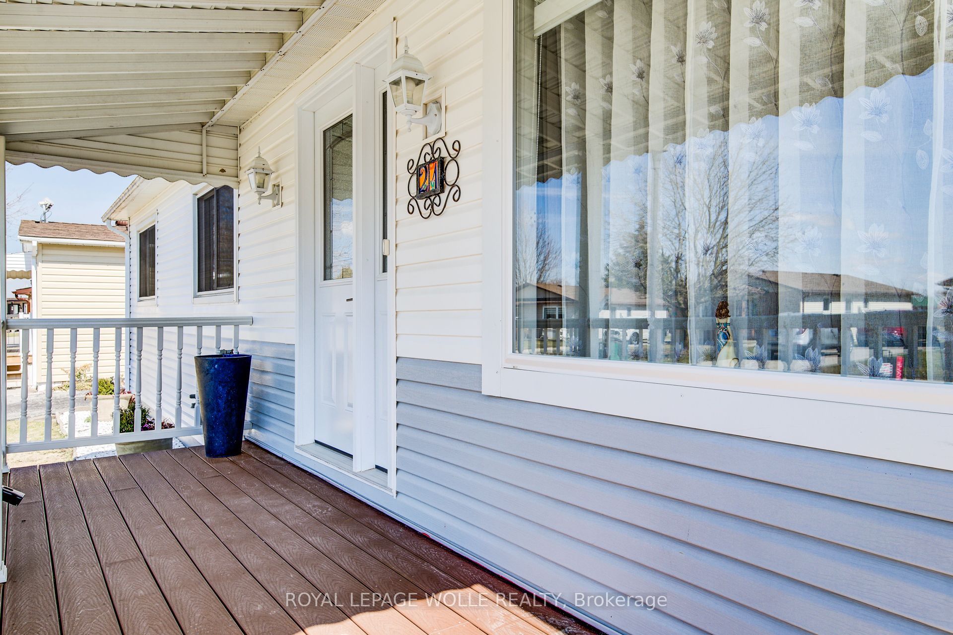 21 Fairview Crescent
