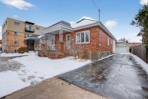 17 Stanley Street Kingston ON K7K 1X8