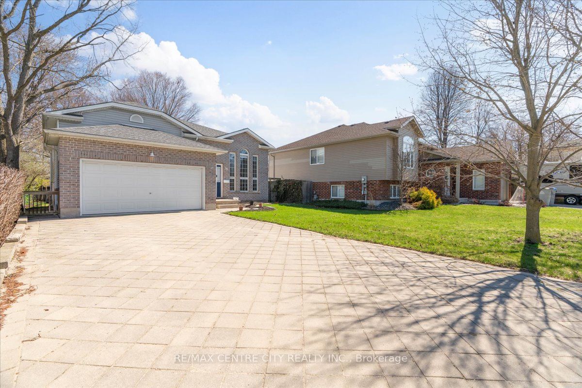 19 Dell Drive