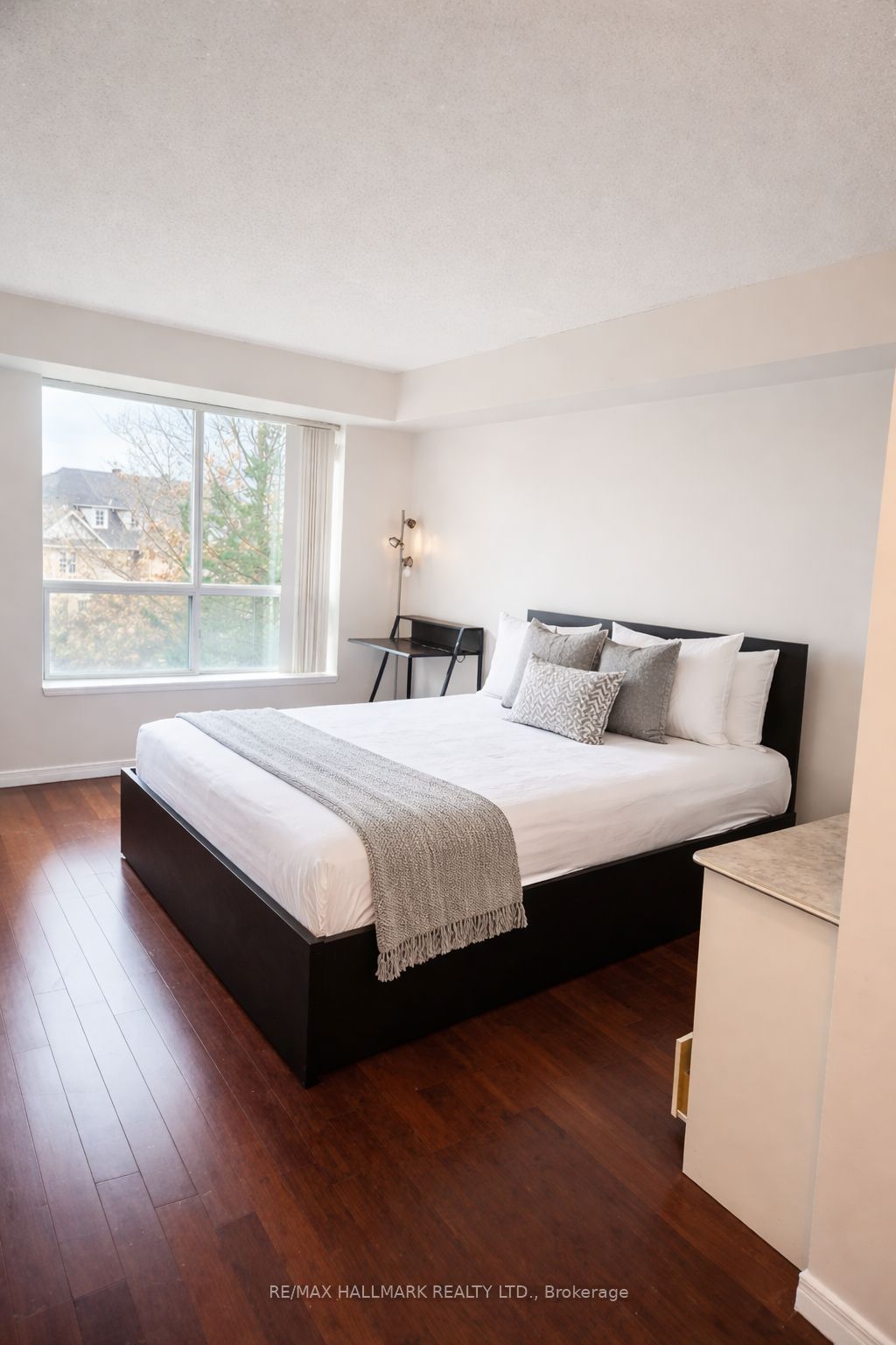 3 Ellesmere Street 215