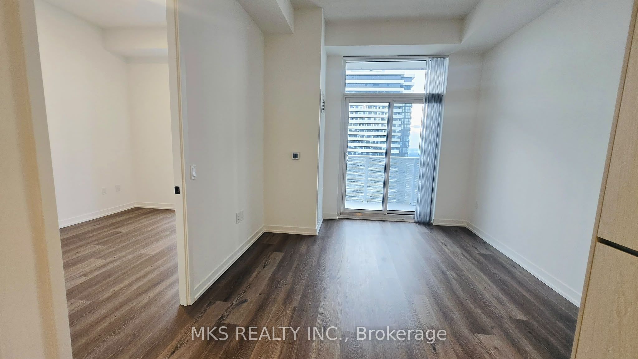 28 Interchange Way 4315