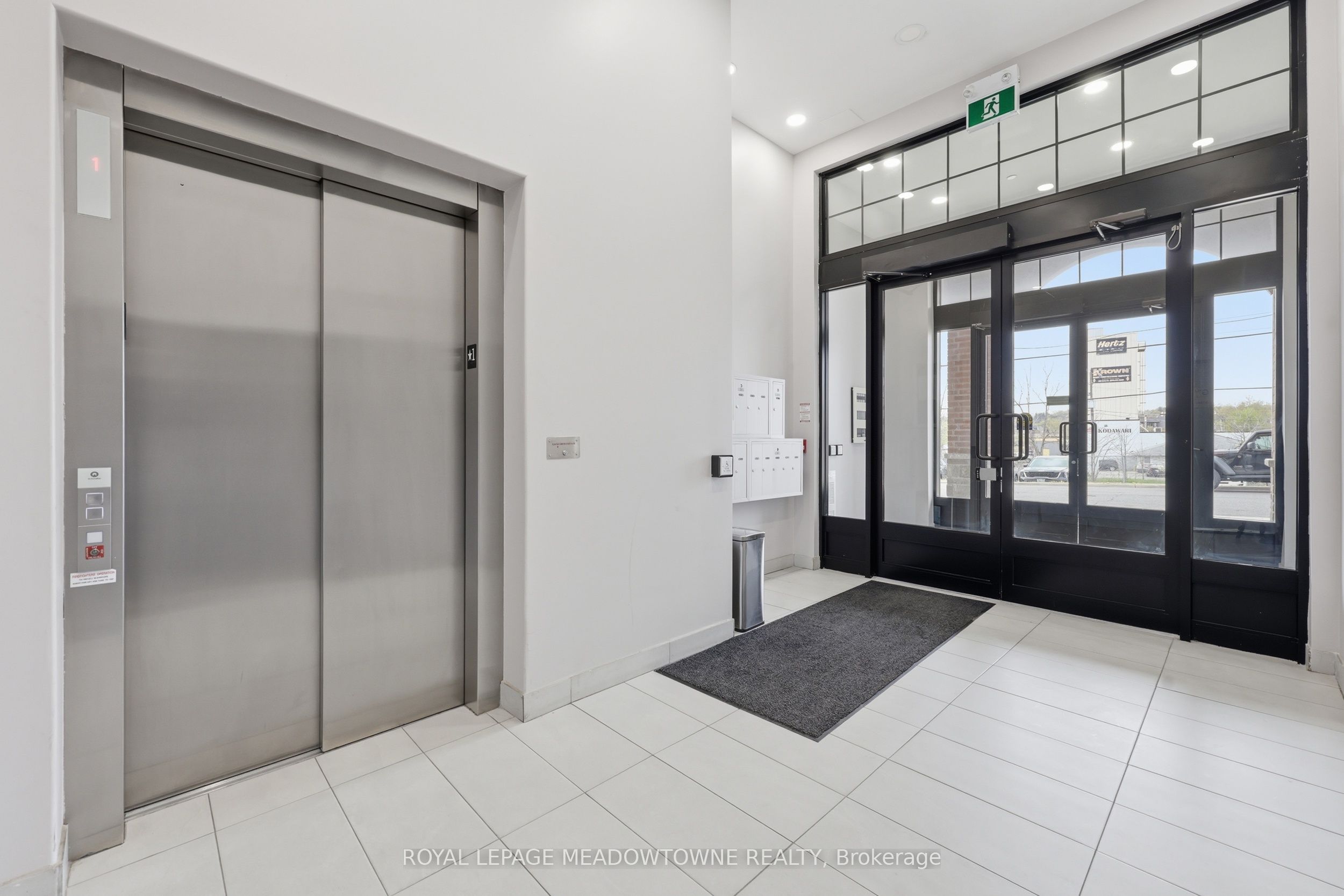 215 Broadway Street 203