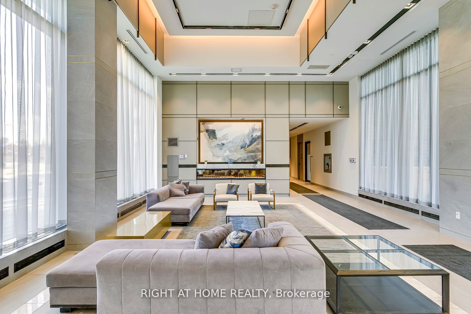 4655 Metcalfe Avenue 1404