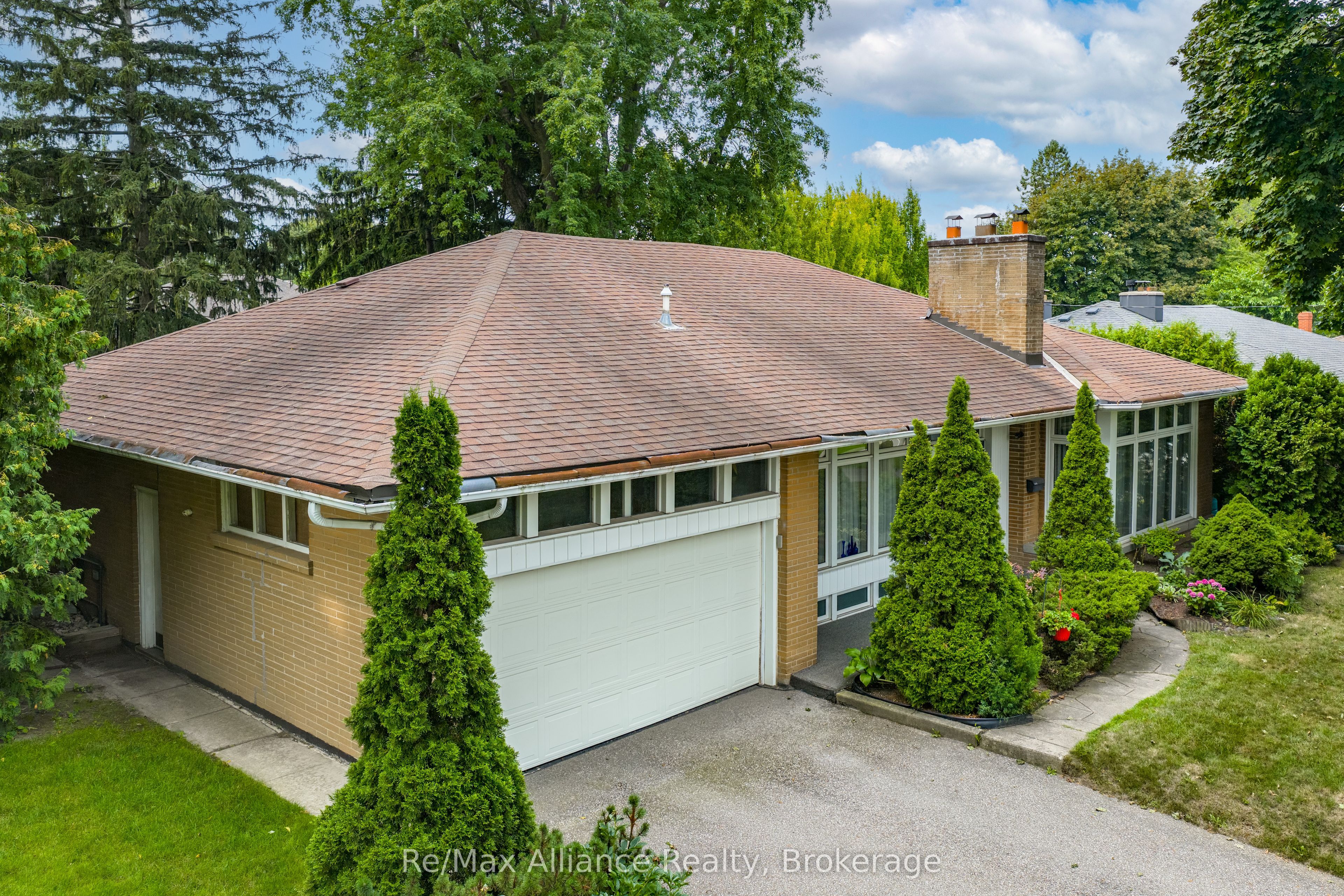 410 The Kingsway N/A