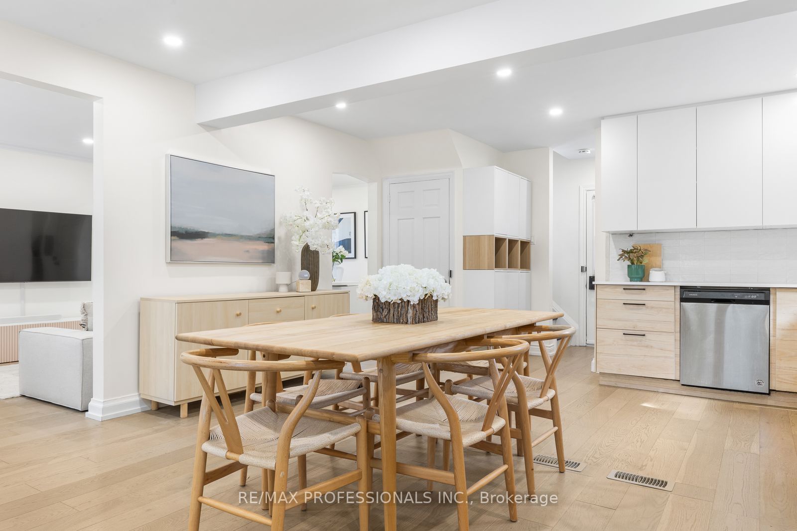 27 Brawley Avenue