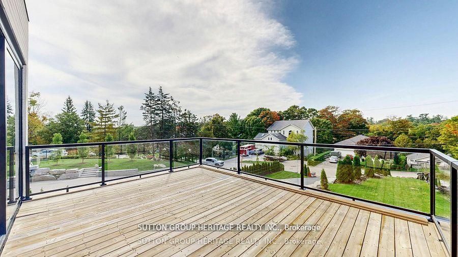 1459 Old Forest Road