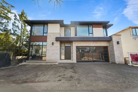 362 Meadow Wood Lane Mississauga ON L5J 2S9
