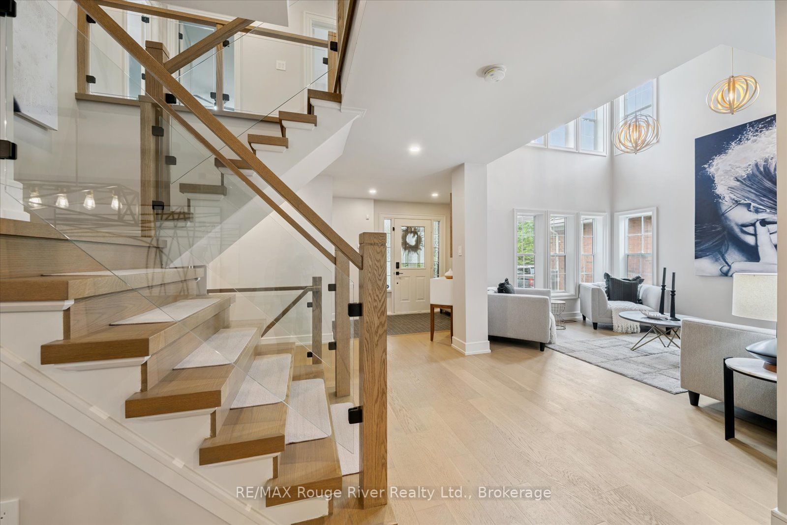 49 Hanson Crescent