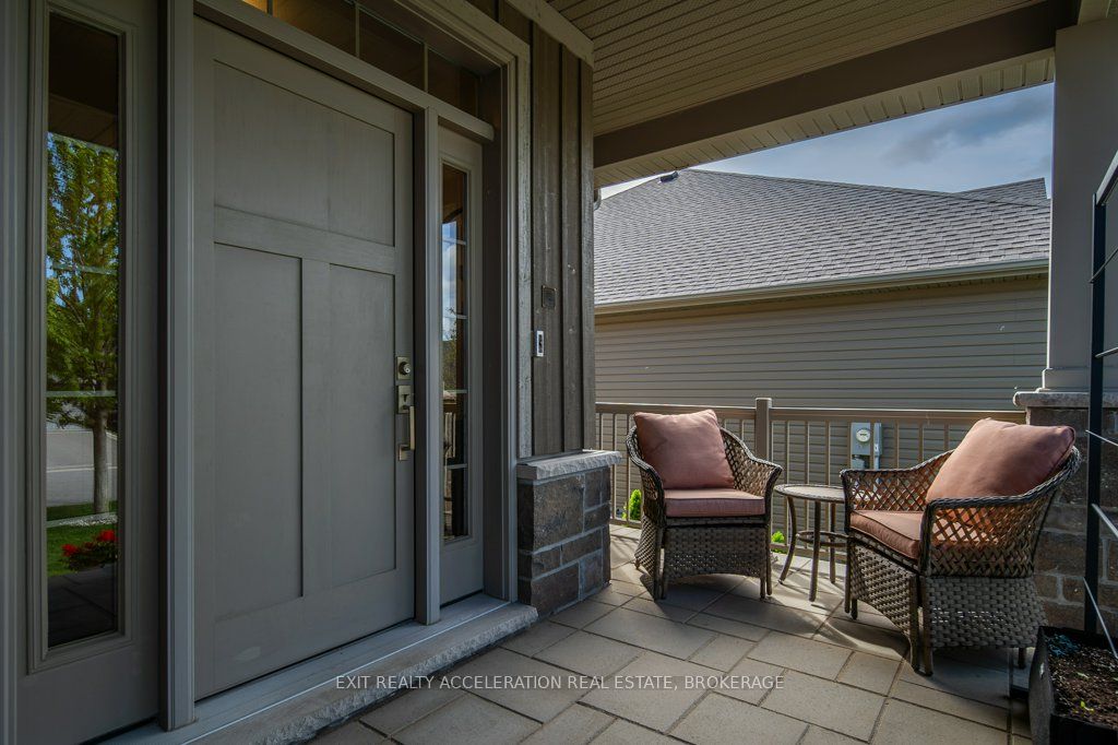 10 Admiral Court