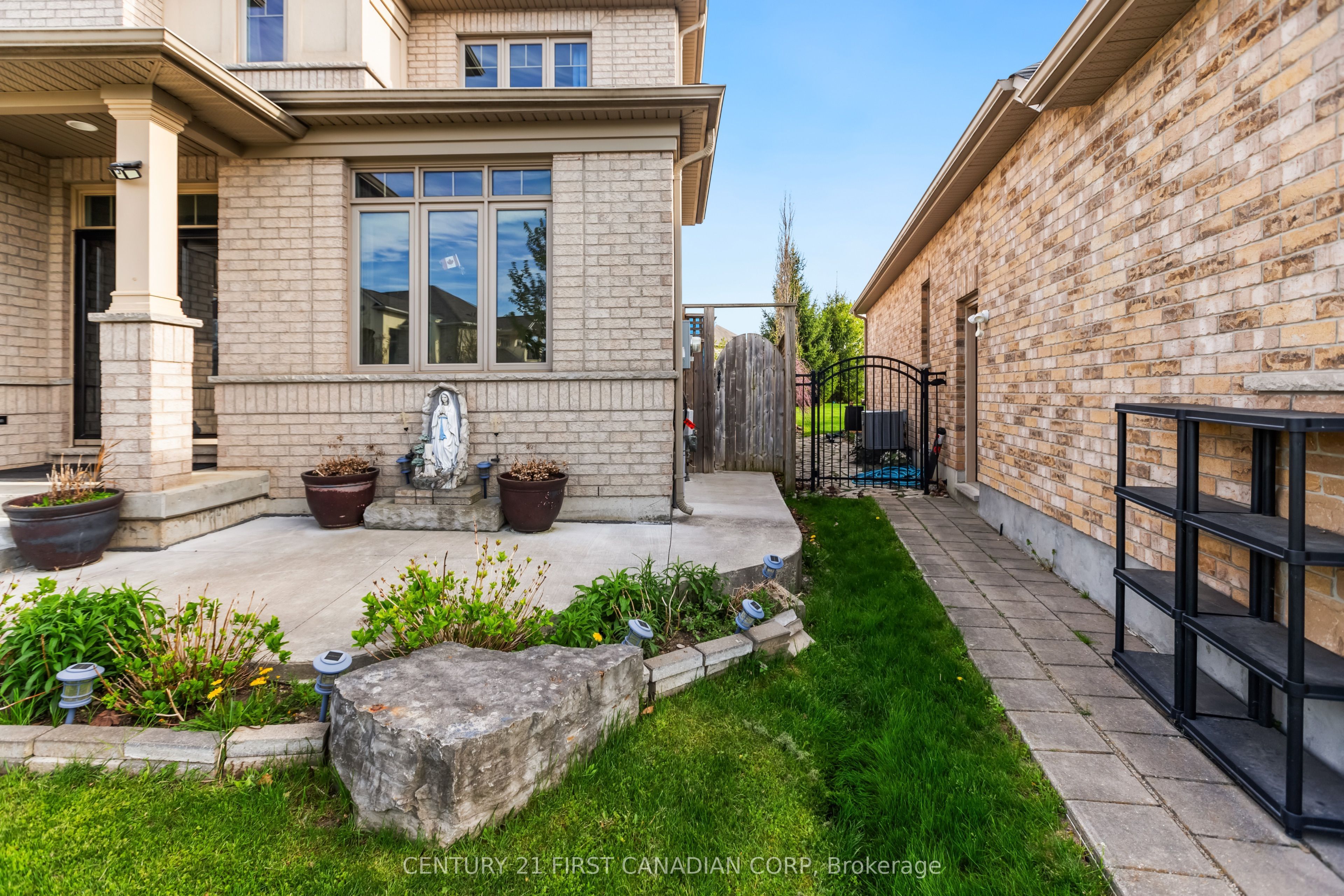 1479 Sandpiper Drive E