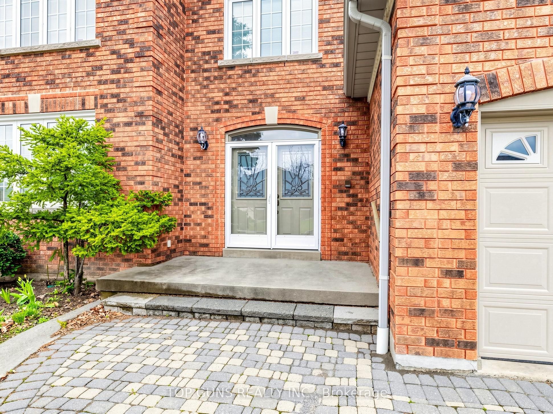 30 Woolacott Road