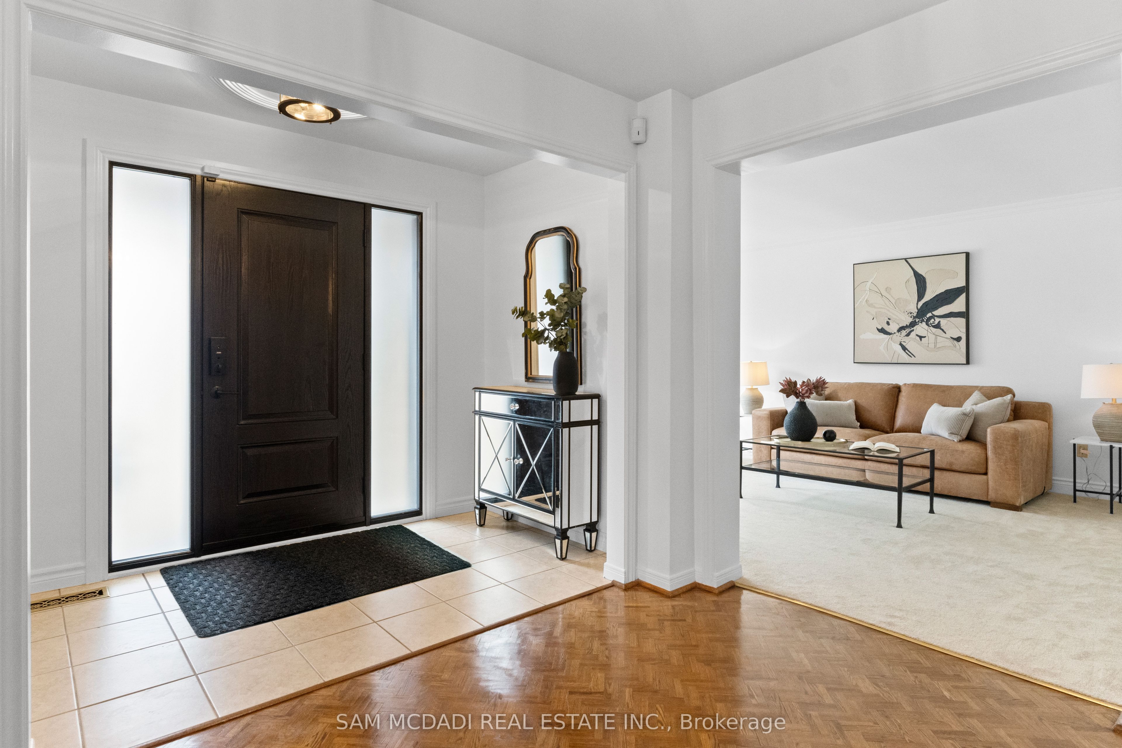 1653 Sherwood Forrest Circle