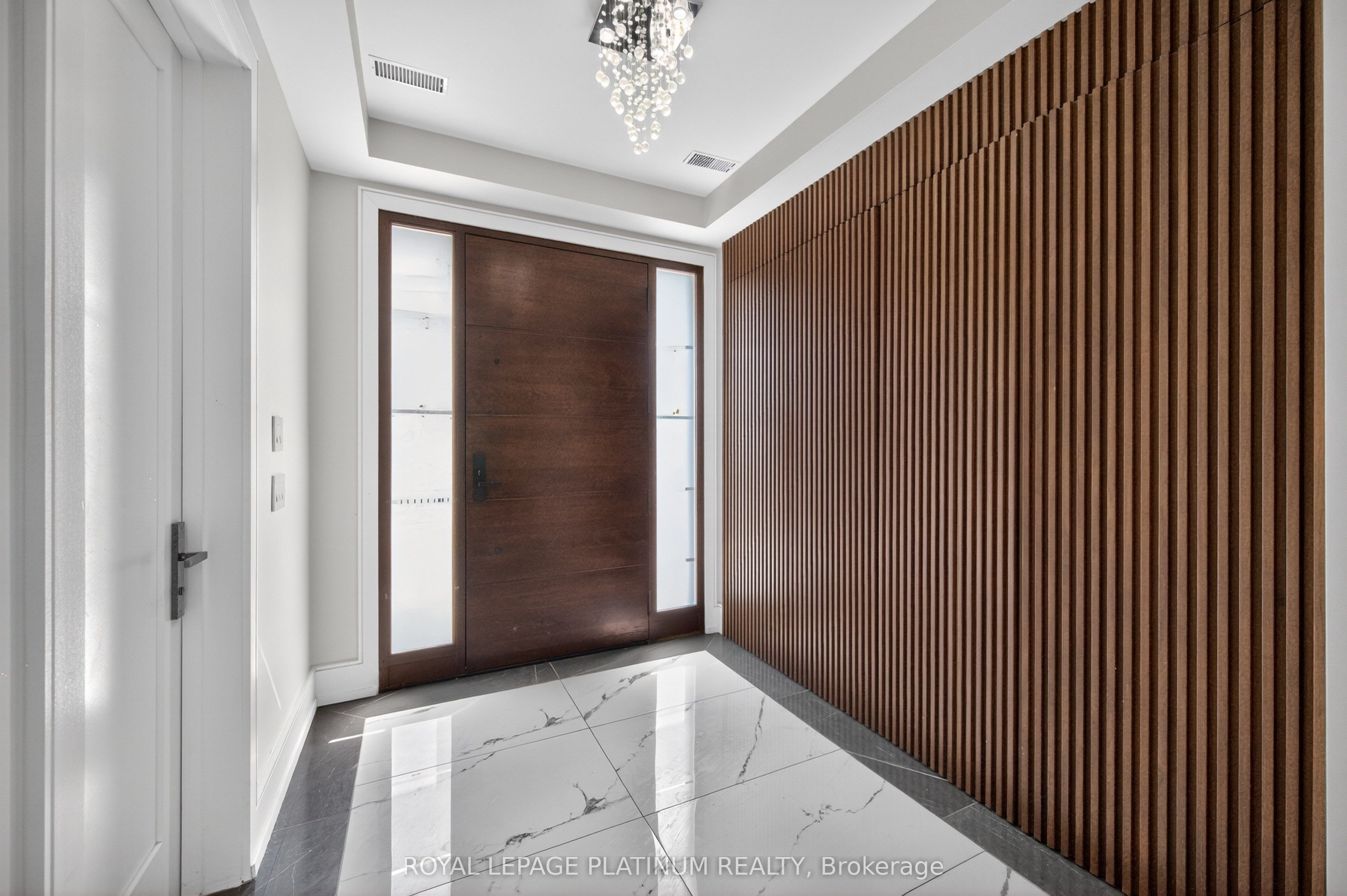 7 Arch Road