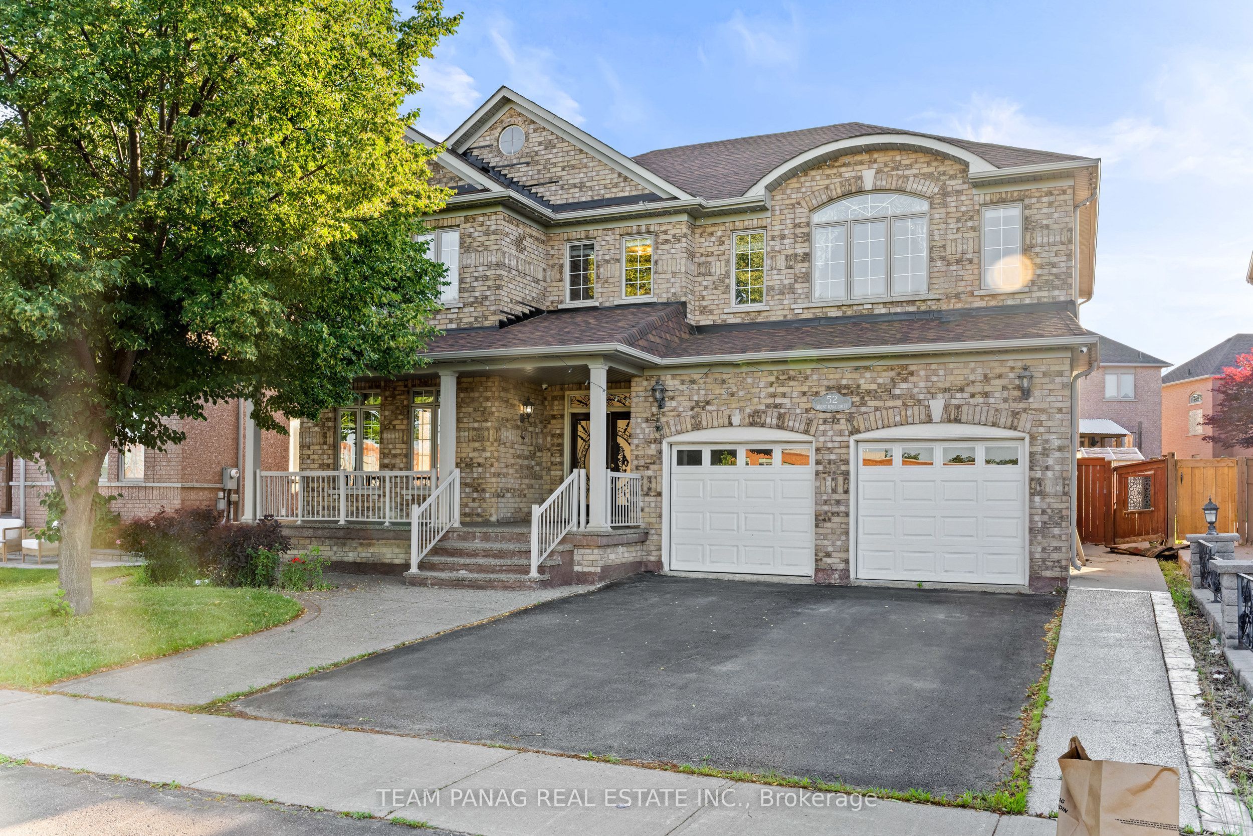 52 Mount Royal Circle