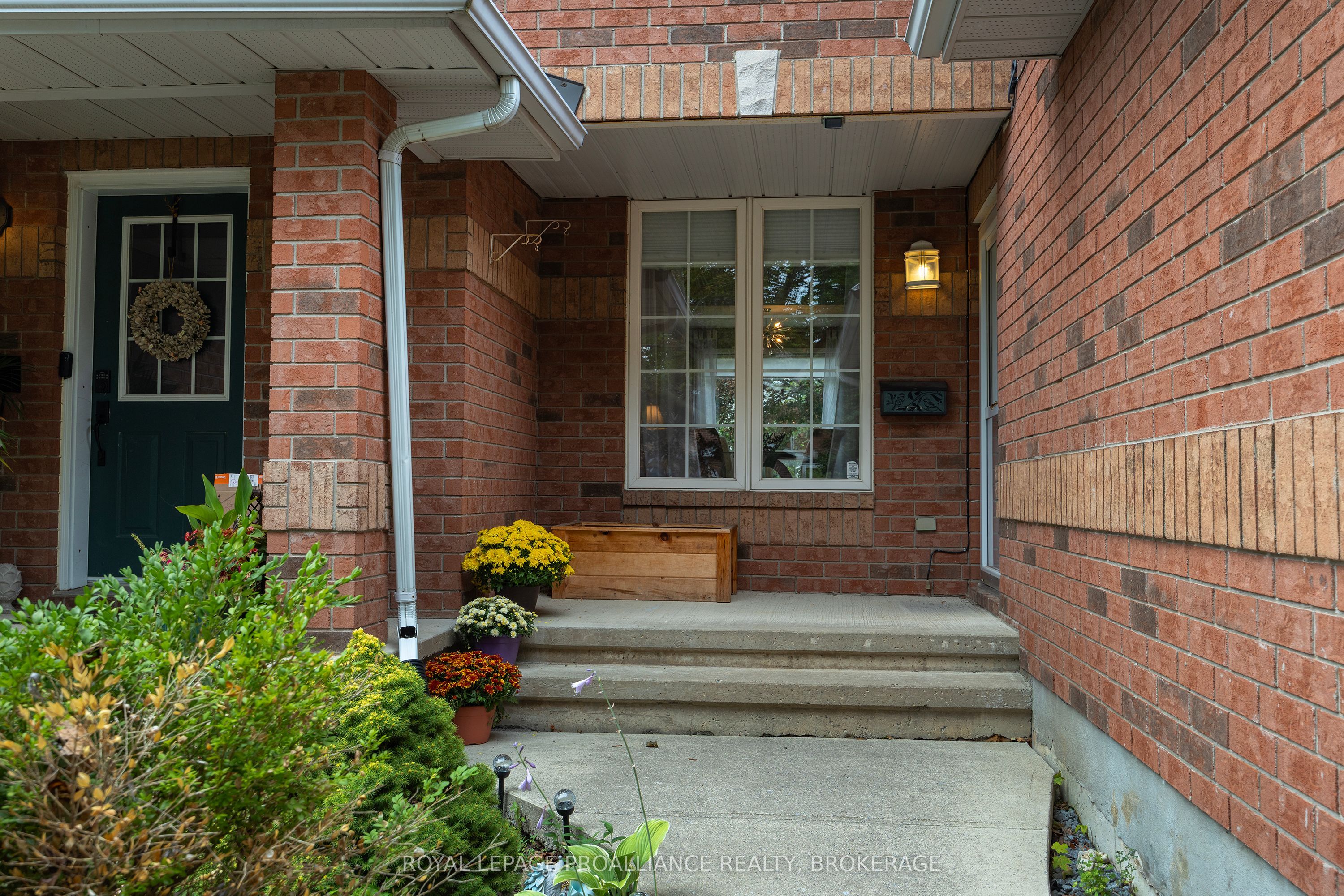 562 Quail Court