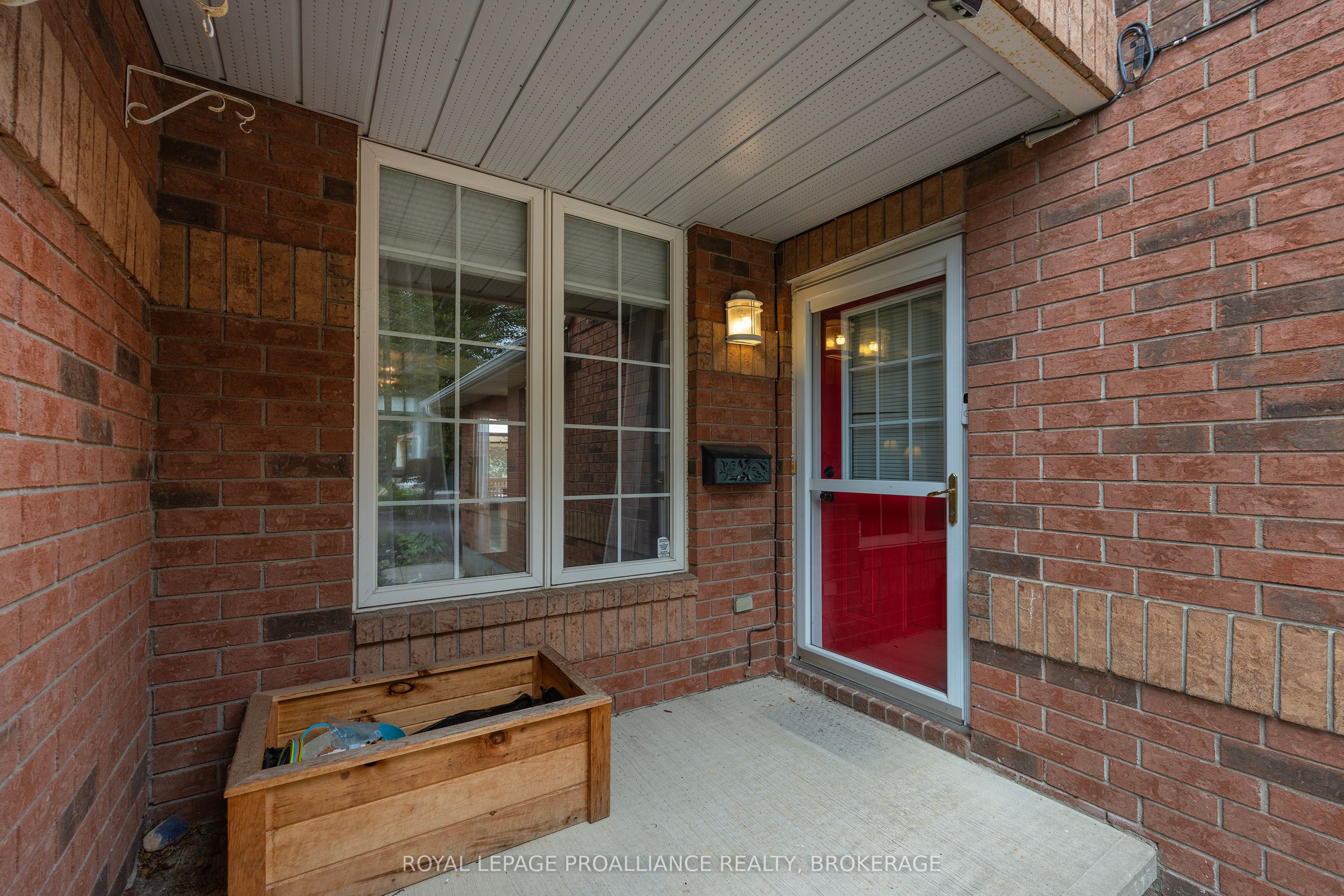 562 Quail Court