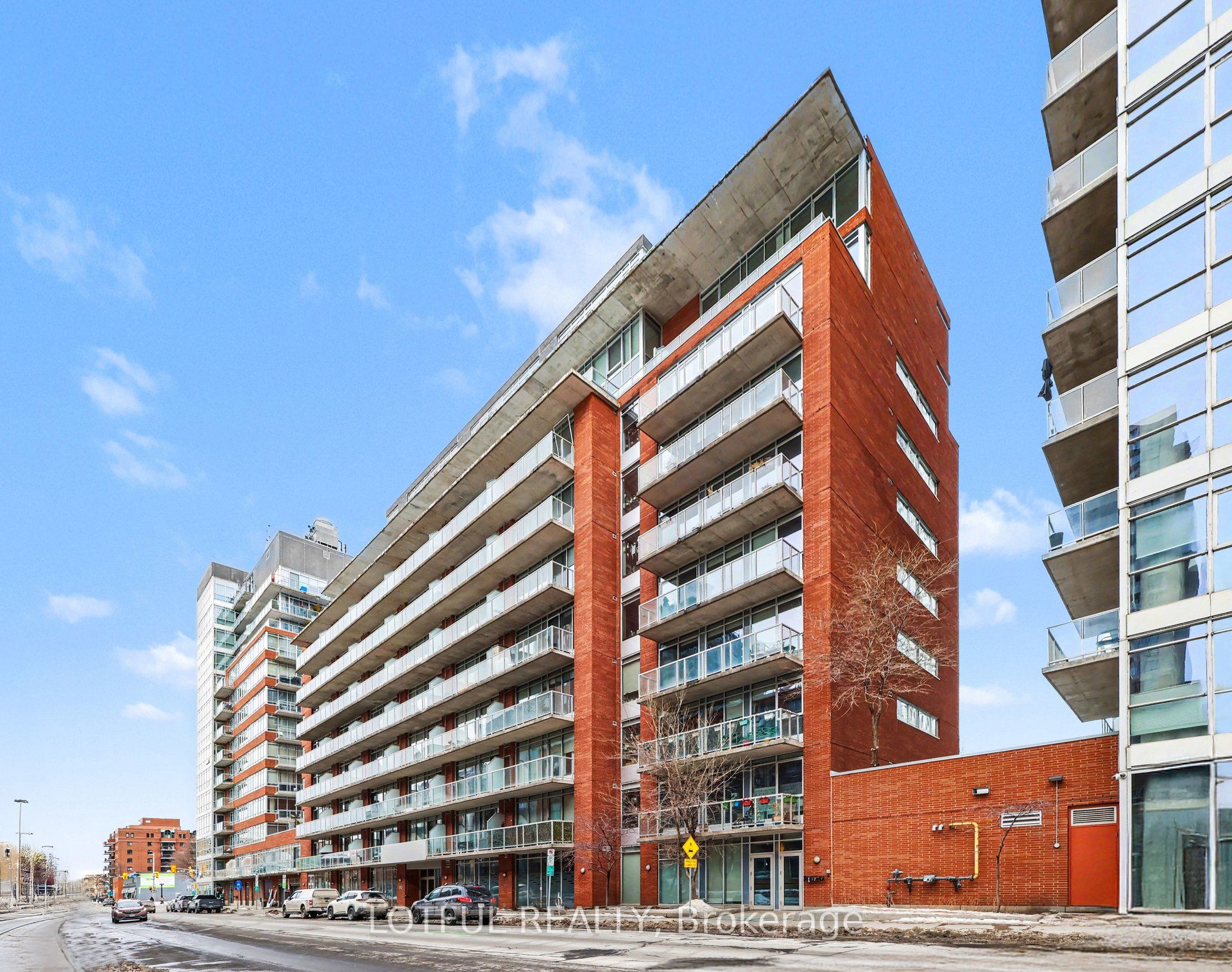 383 Cumberland Street 201