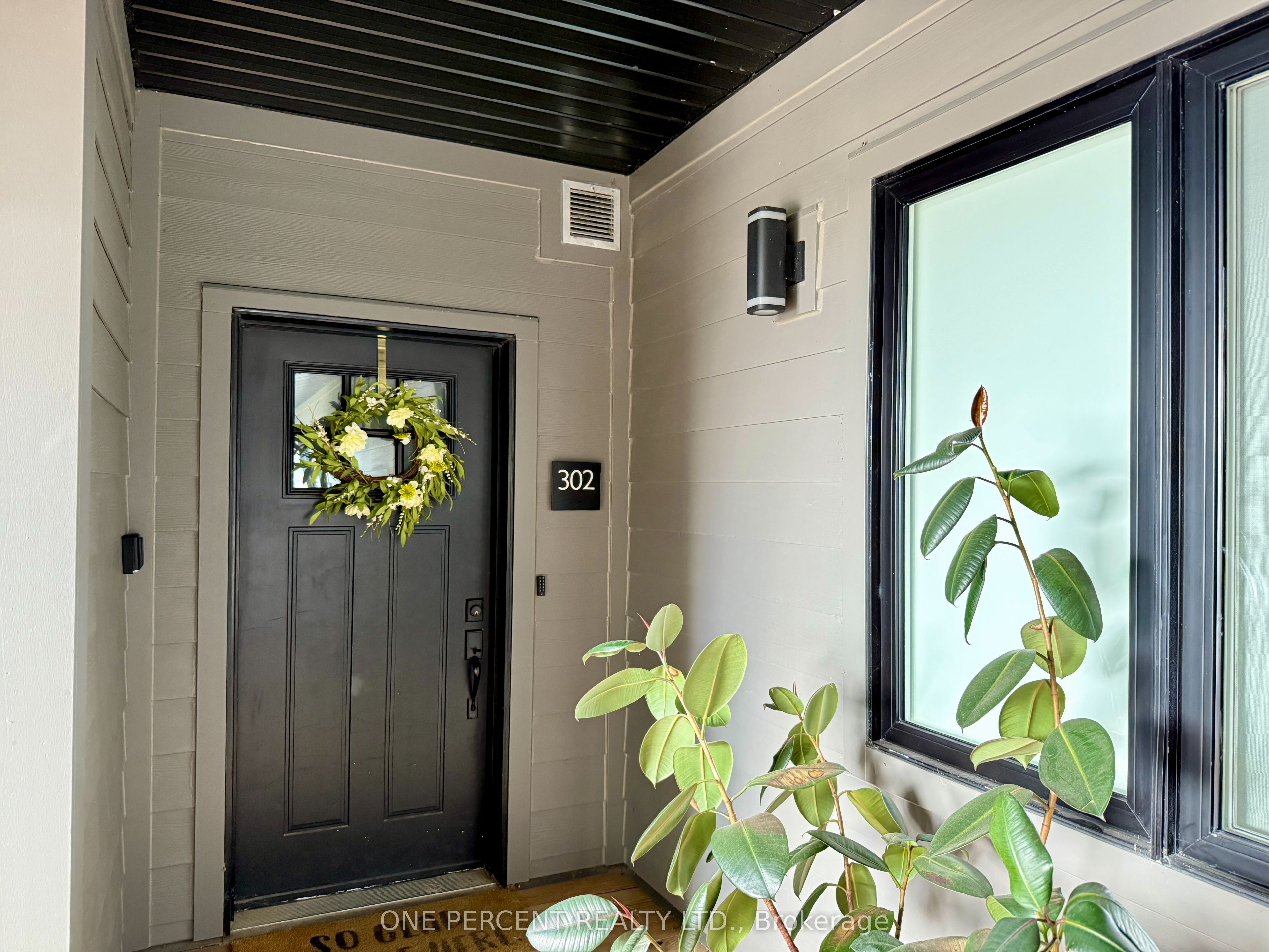 12 Beckwith Lane 302