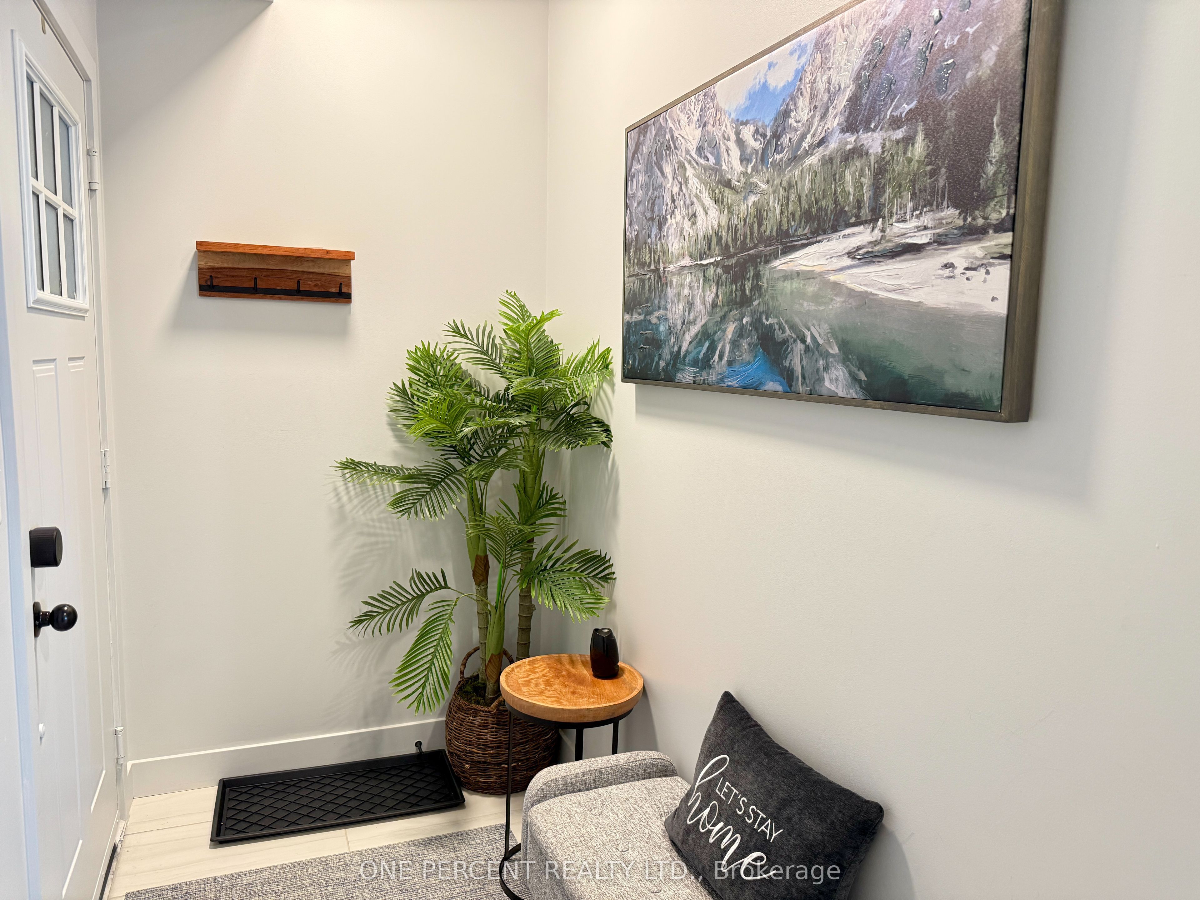 12 Beckwith Lane 302